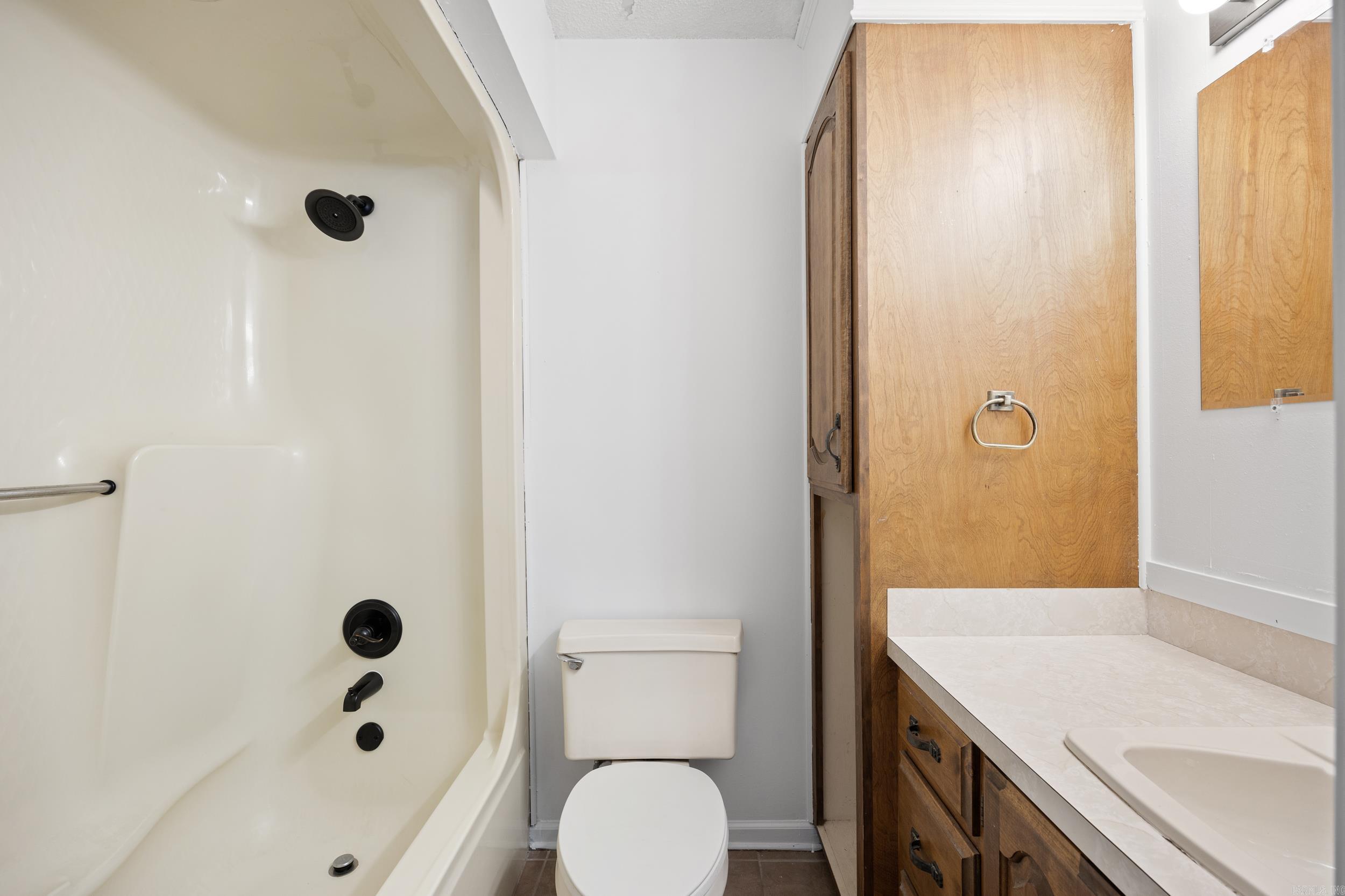 BRIAR SPRINGS - Residential