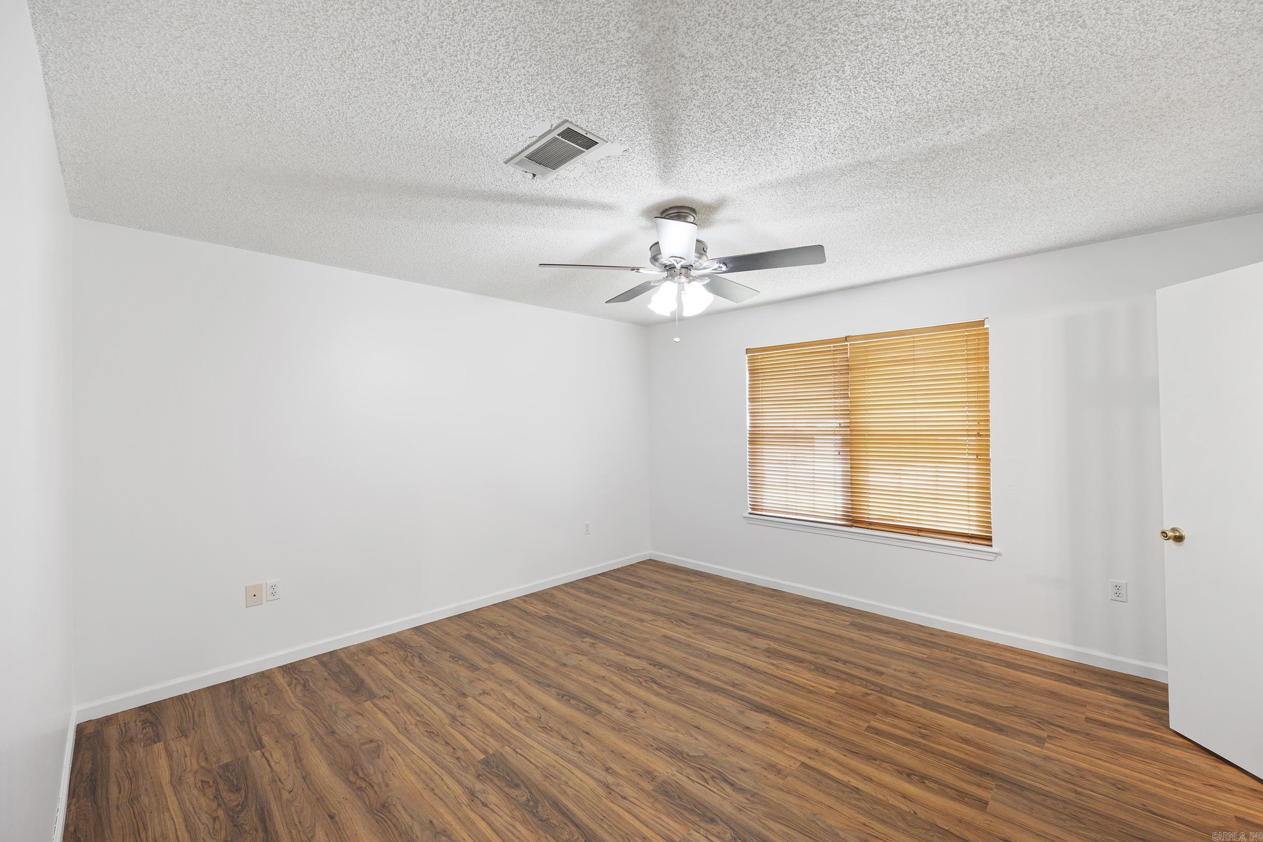 BRIAR SPRINGS - Residential