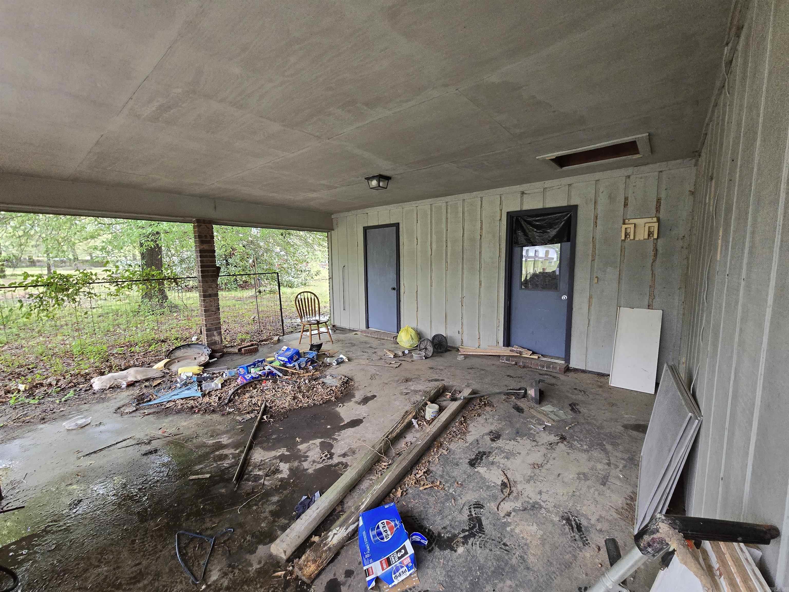 JAMESTOWN DEVL CO S/D - Residential