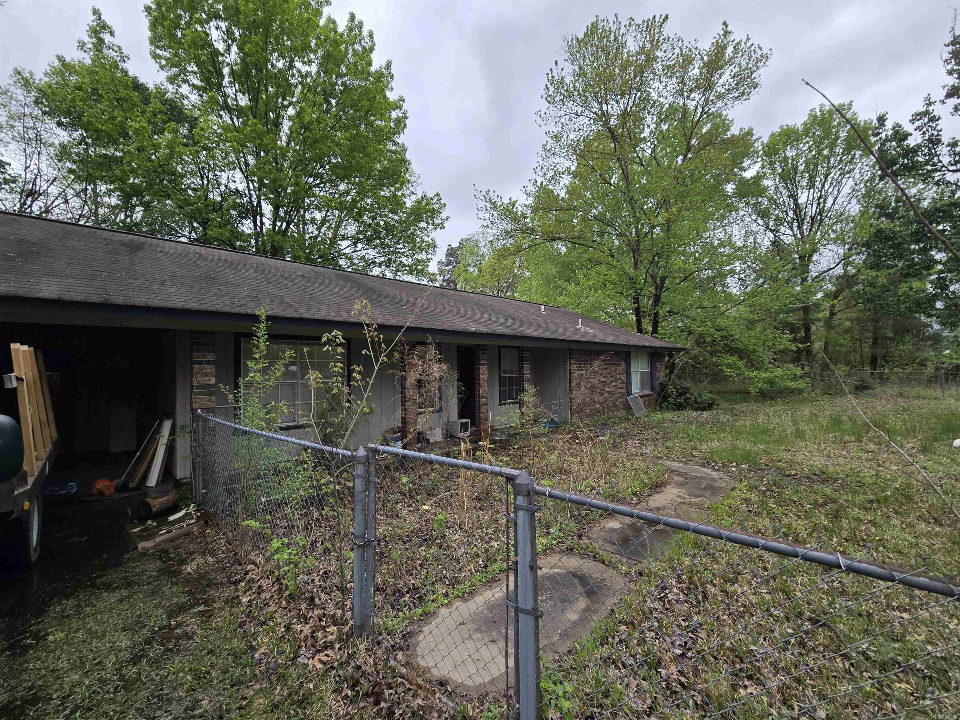 JAMESTOWN DEVL CO S/D - Residential