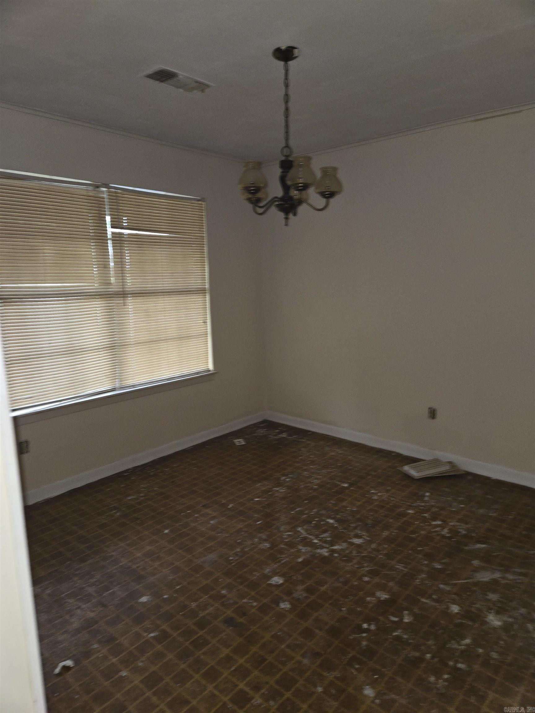 JAMESTOWN DEVL CO S/D - Residential