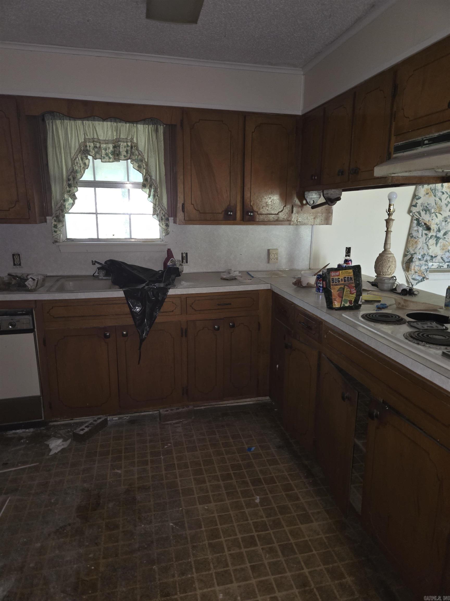 JAMESTOWN DEVL CO S/D - Residential