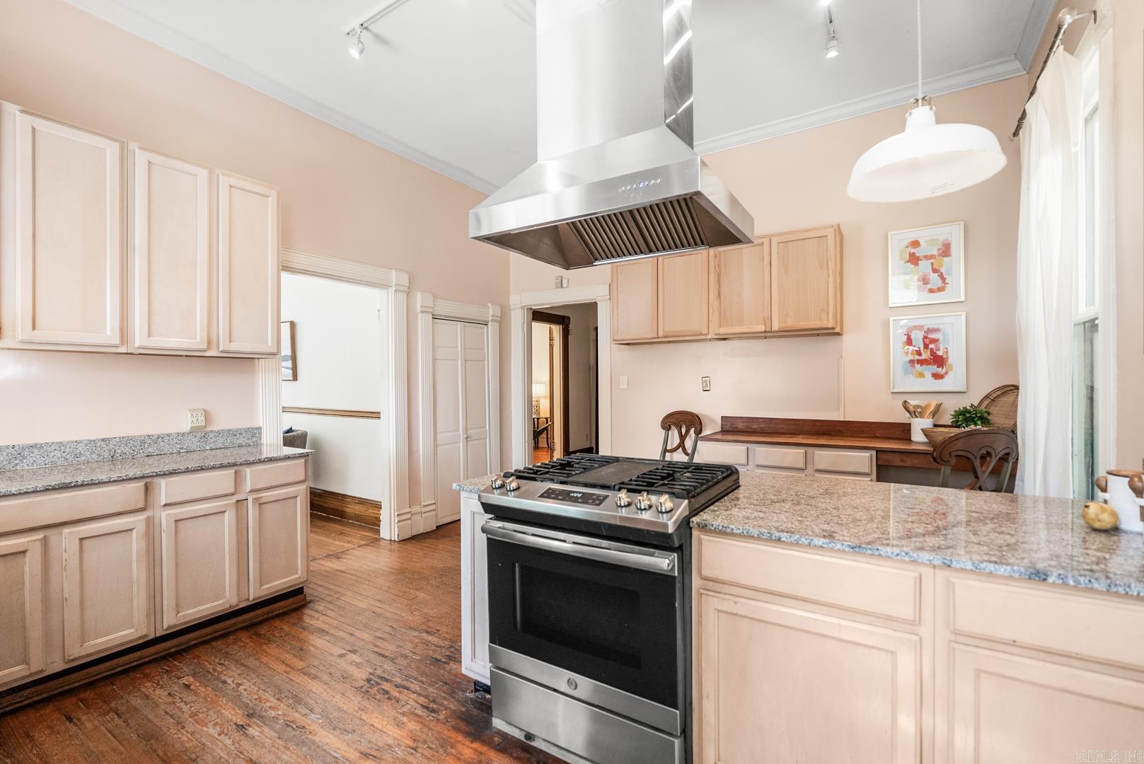 GOVERNORS MANOR PRD - Residential