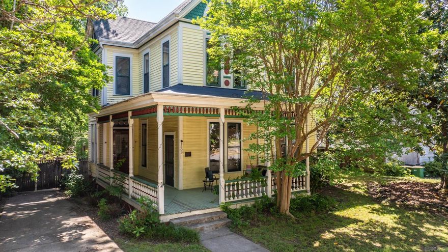 The Dilts House, located at 1509 South Spring Street in Little Rock, Arkansas, is a notable example of Victorian architecture built in 1893. Situated within the Governor’s Mansion Historic District—a neighborhood recognized for its rich collection of late 19th and early 20th-century homes—the Dilts House contributes to the area's historical significance. This two-story residence spans approximately 2,830 square feet and features four bedrooms and three bathrooms. Its interior boasts period details such as antique leaded glass windows, crown moldings, chair rails, and French doors. The home includes two fireplaces, a parlor, a spacious kitchen, and a separate dining room. A guest room with a full bath is located on the main floor, while the master suite upstairs offers a walk-in closet   AGENT SEE REMARKS