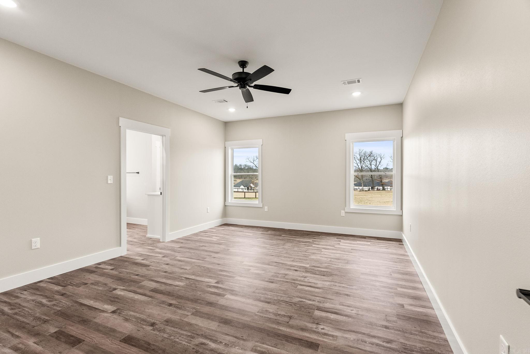 REPUBLICAN VALLEY ESTATES - Residential