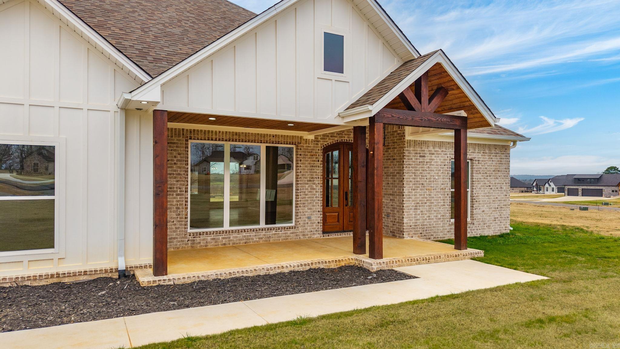 REPUBLICAN VALLEY ESTATES - Residential