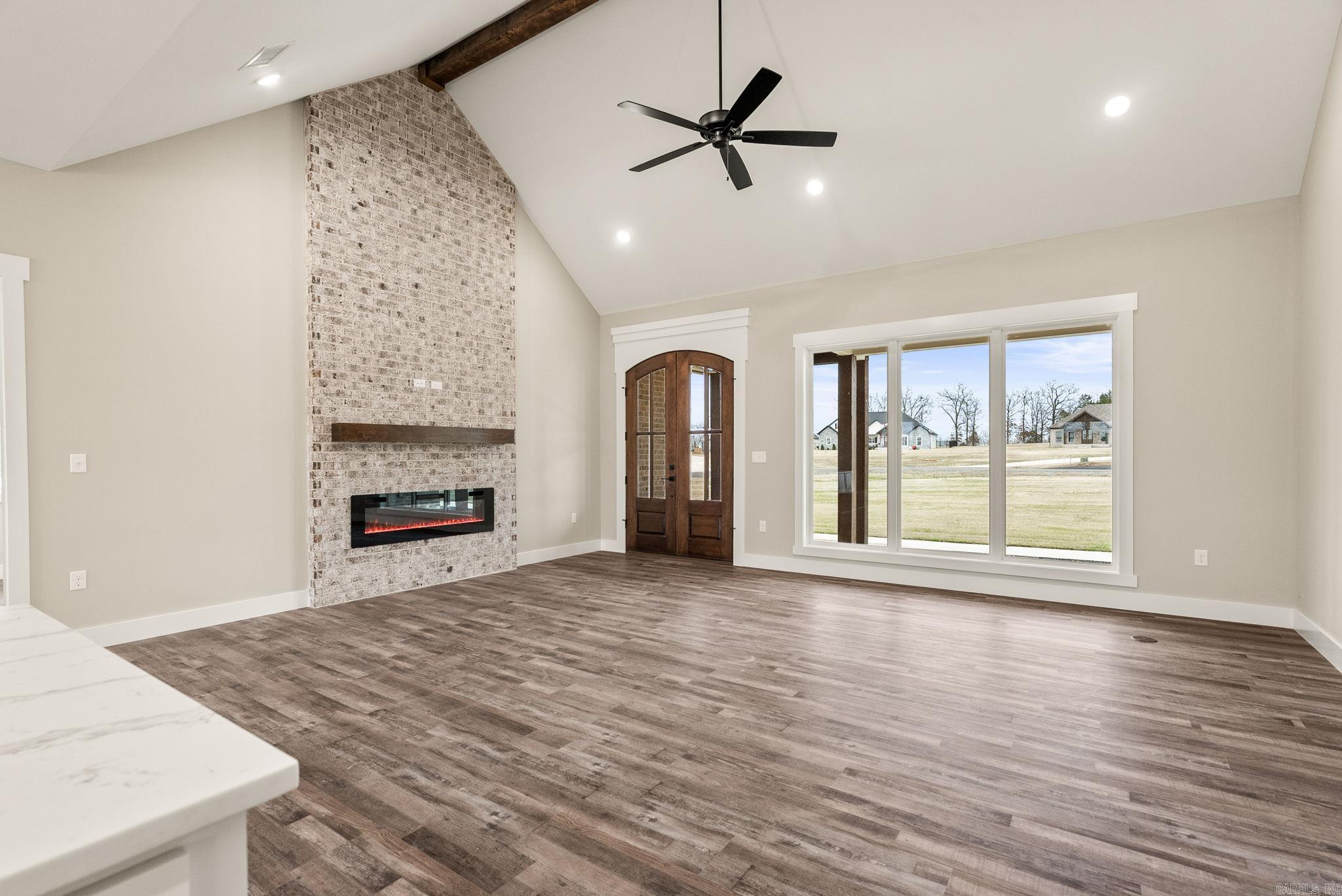 REPUBLICAN VALLEY ESTATES - Residential