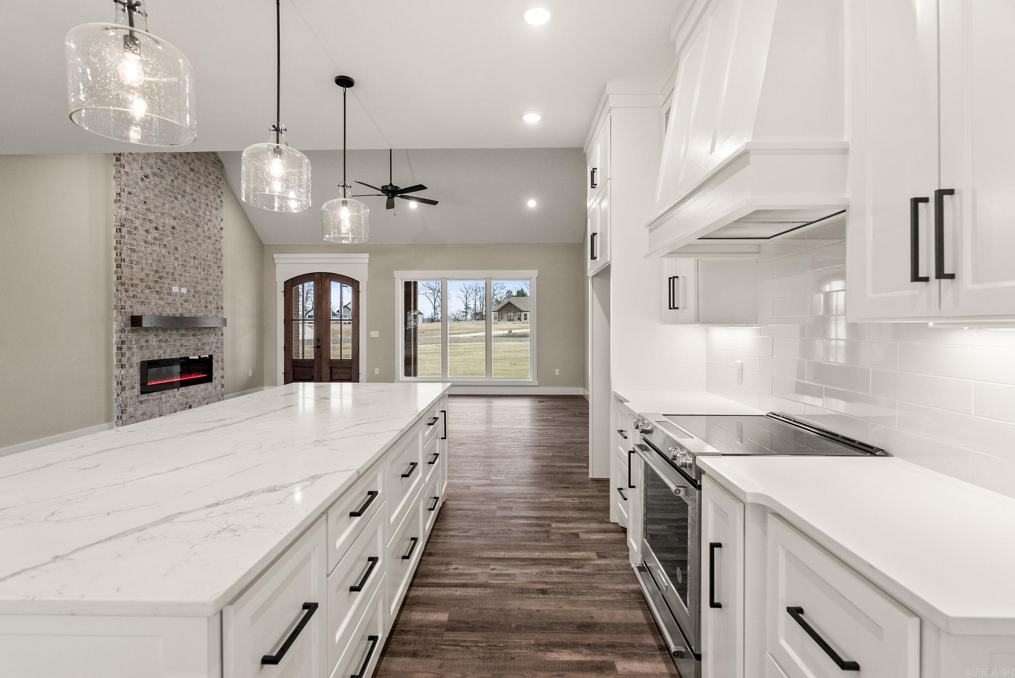 REPUBLICAN VALLEY ESTATES - Residential