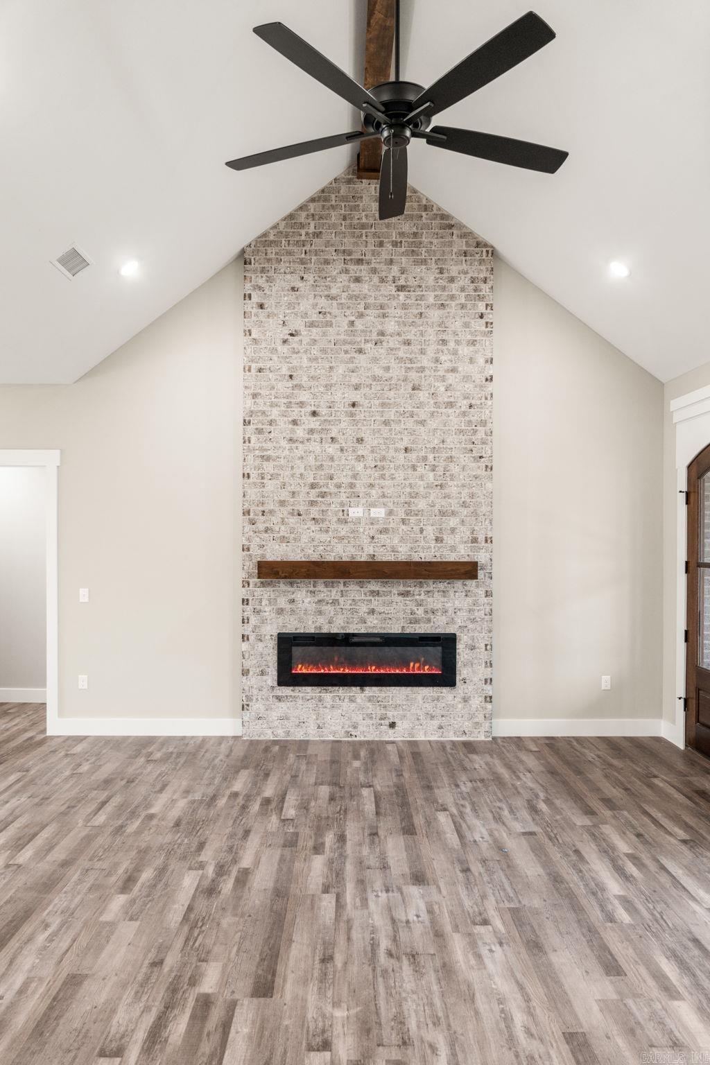 REPUBLICAN VALLEY ESTATES - Residential