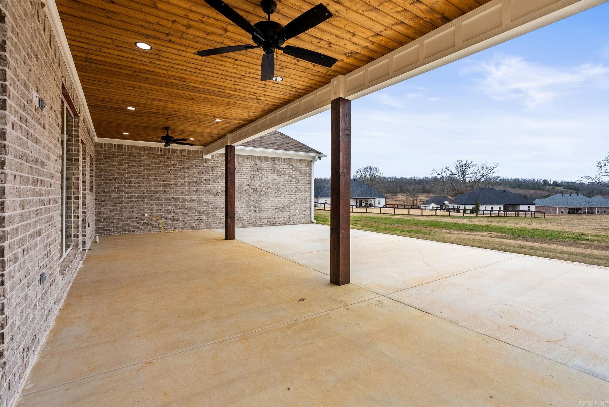 REPUBLICAN VALLEY ESTATES - Residential