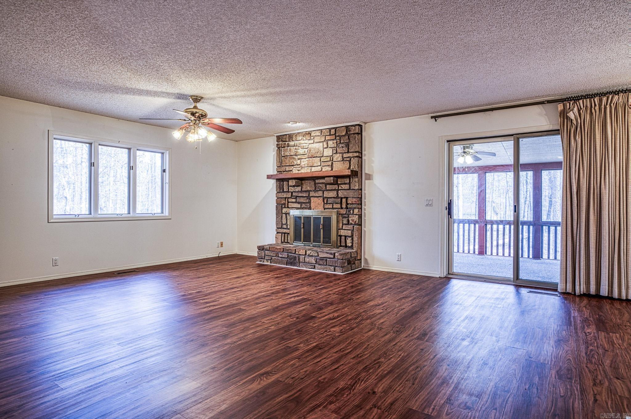 ZAMORA - Residential