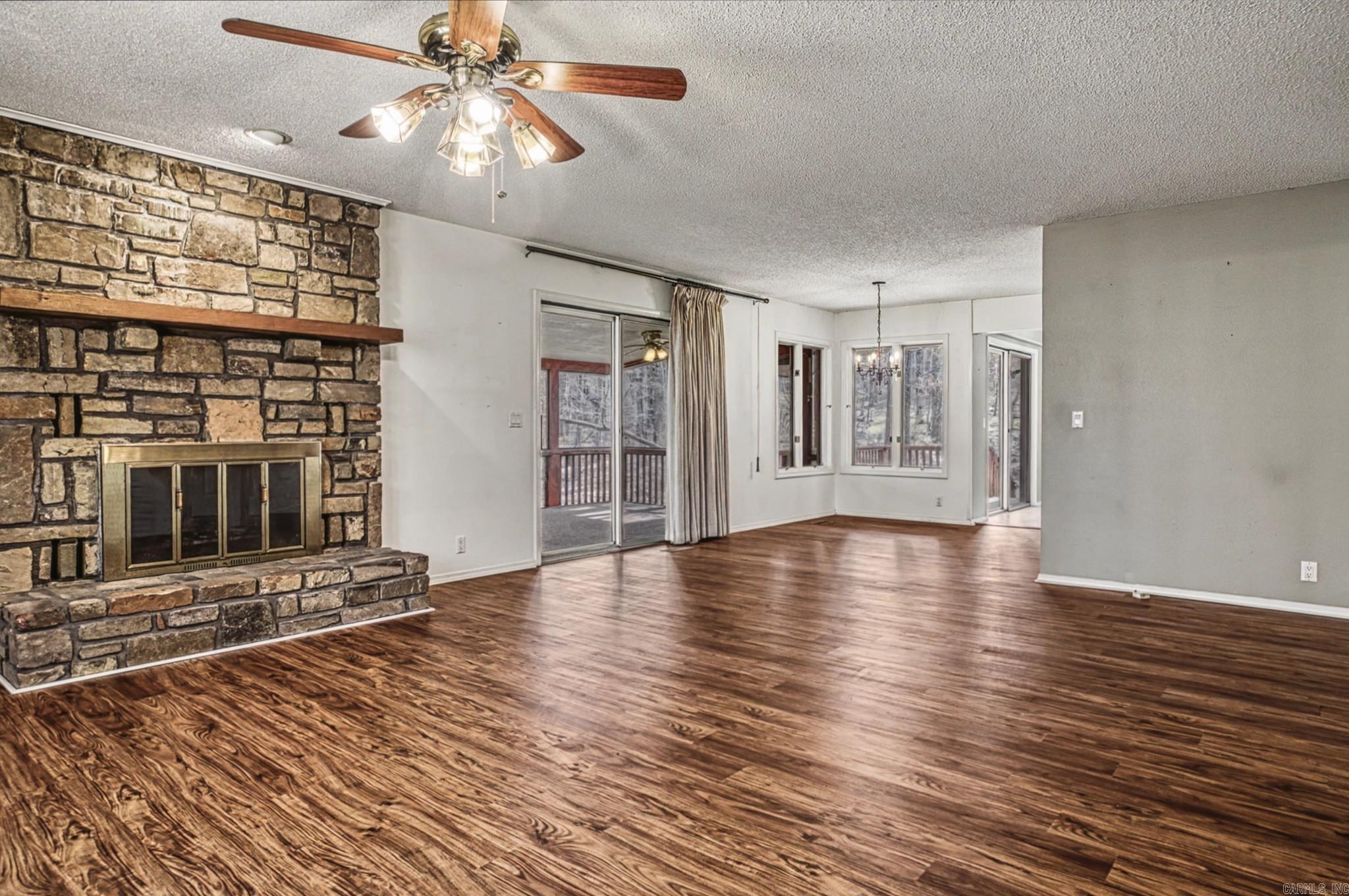 ZAMORA - Residential