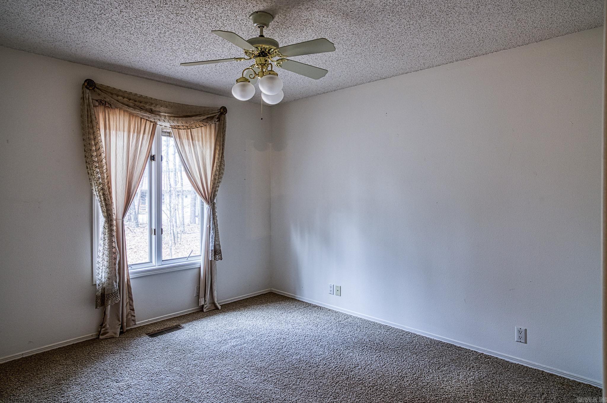 ZAMORA - Residential