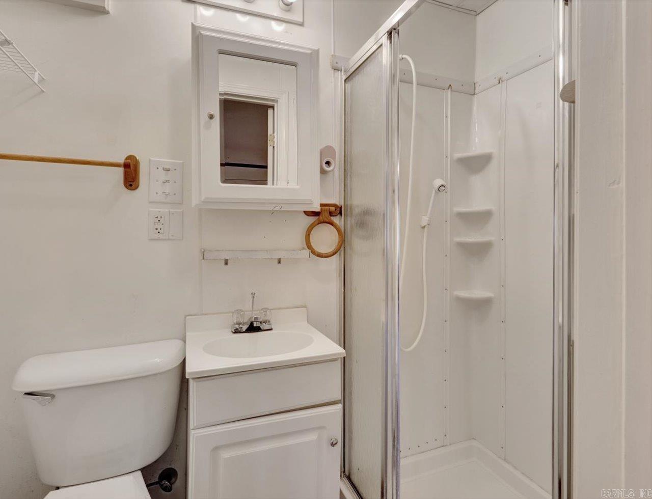 VALLEY ACRES - Residential