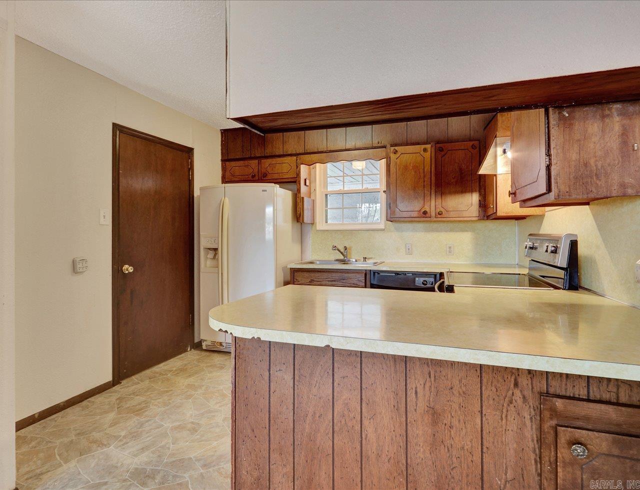 VALLEY ACRES - Residential