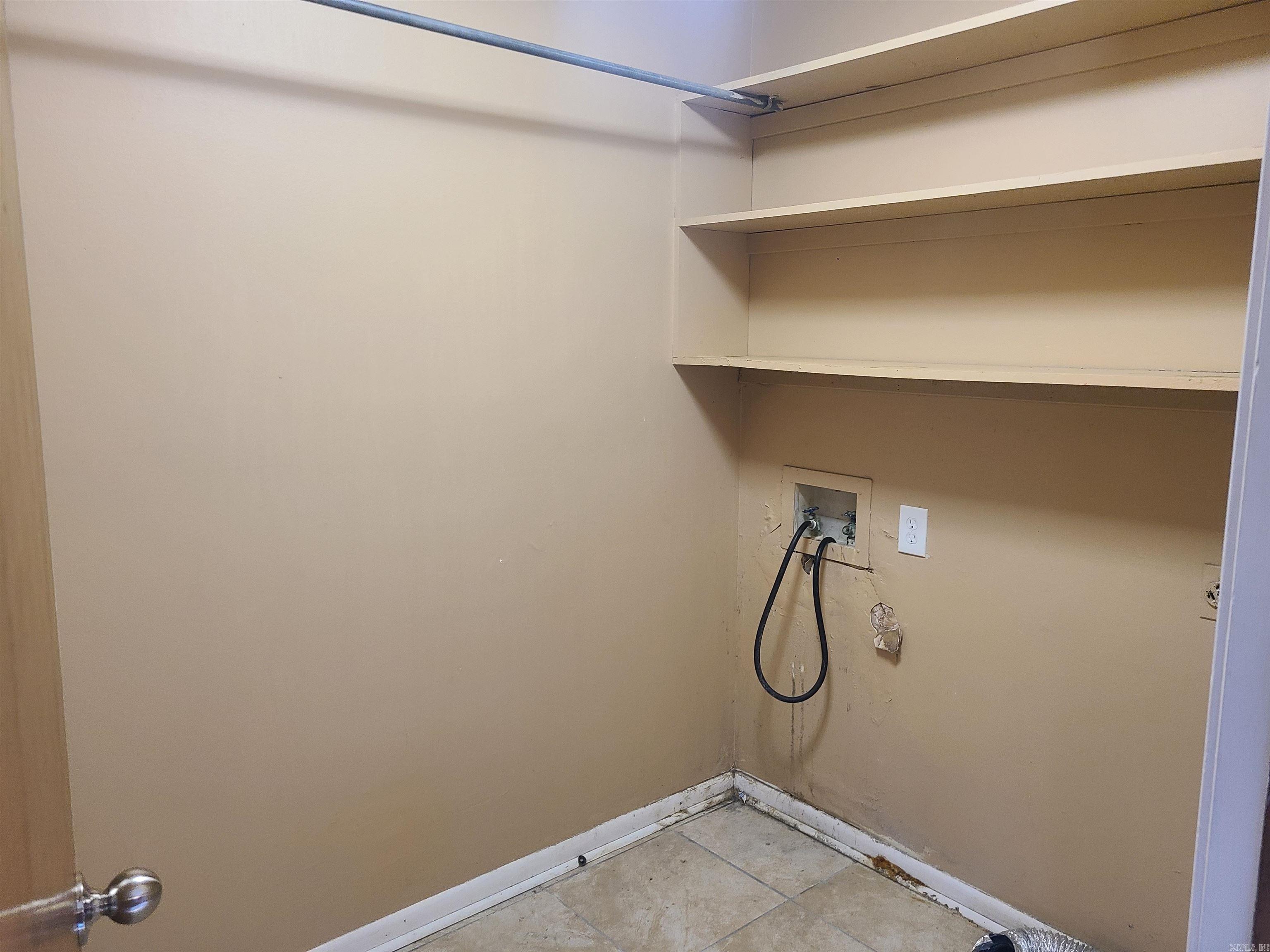 Dalewood - Residential Lease