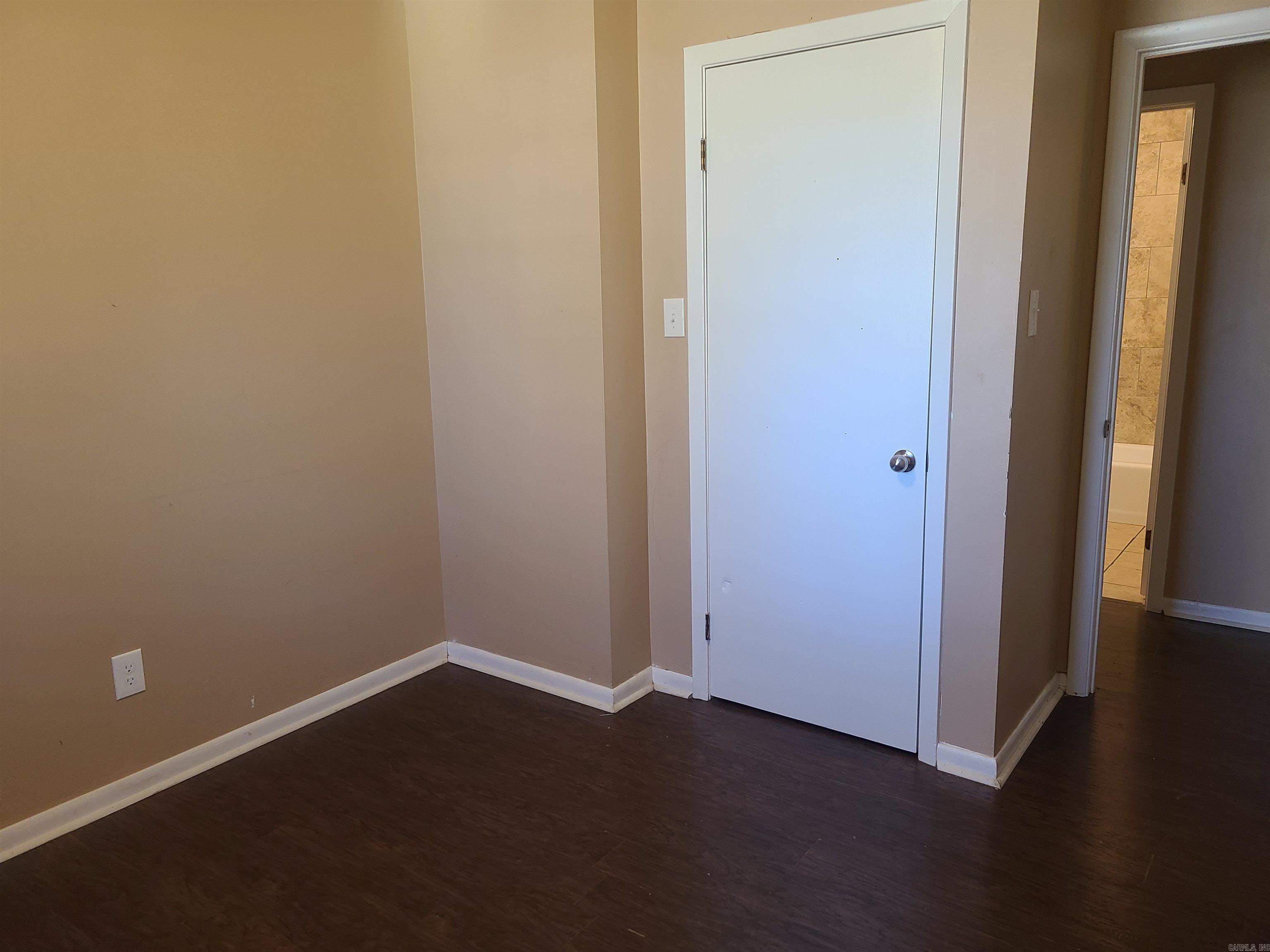 Dalewood - Residential Lease