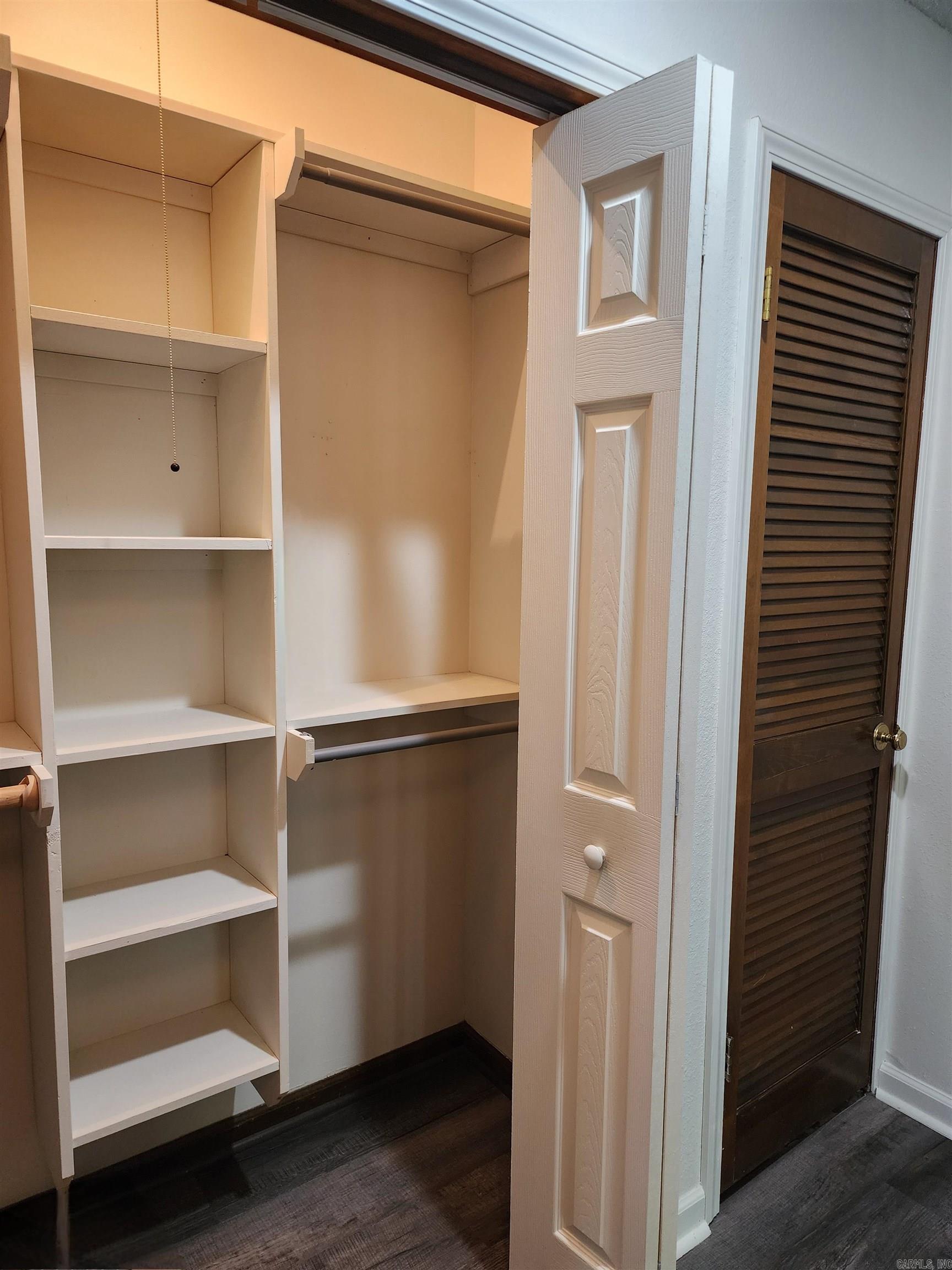 SHADOW RIDGE VILLAS - Residential