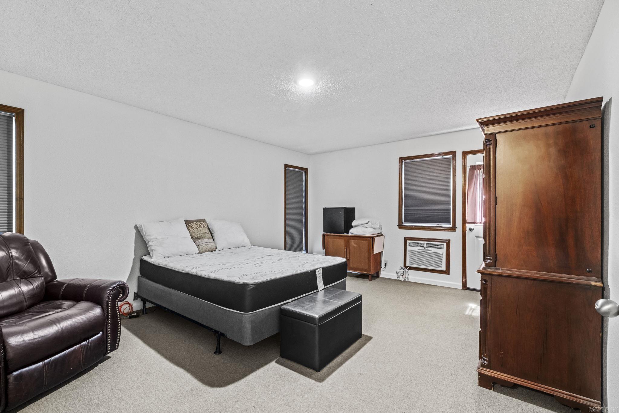 SHADOW RIDGE VILLAS - Residential