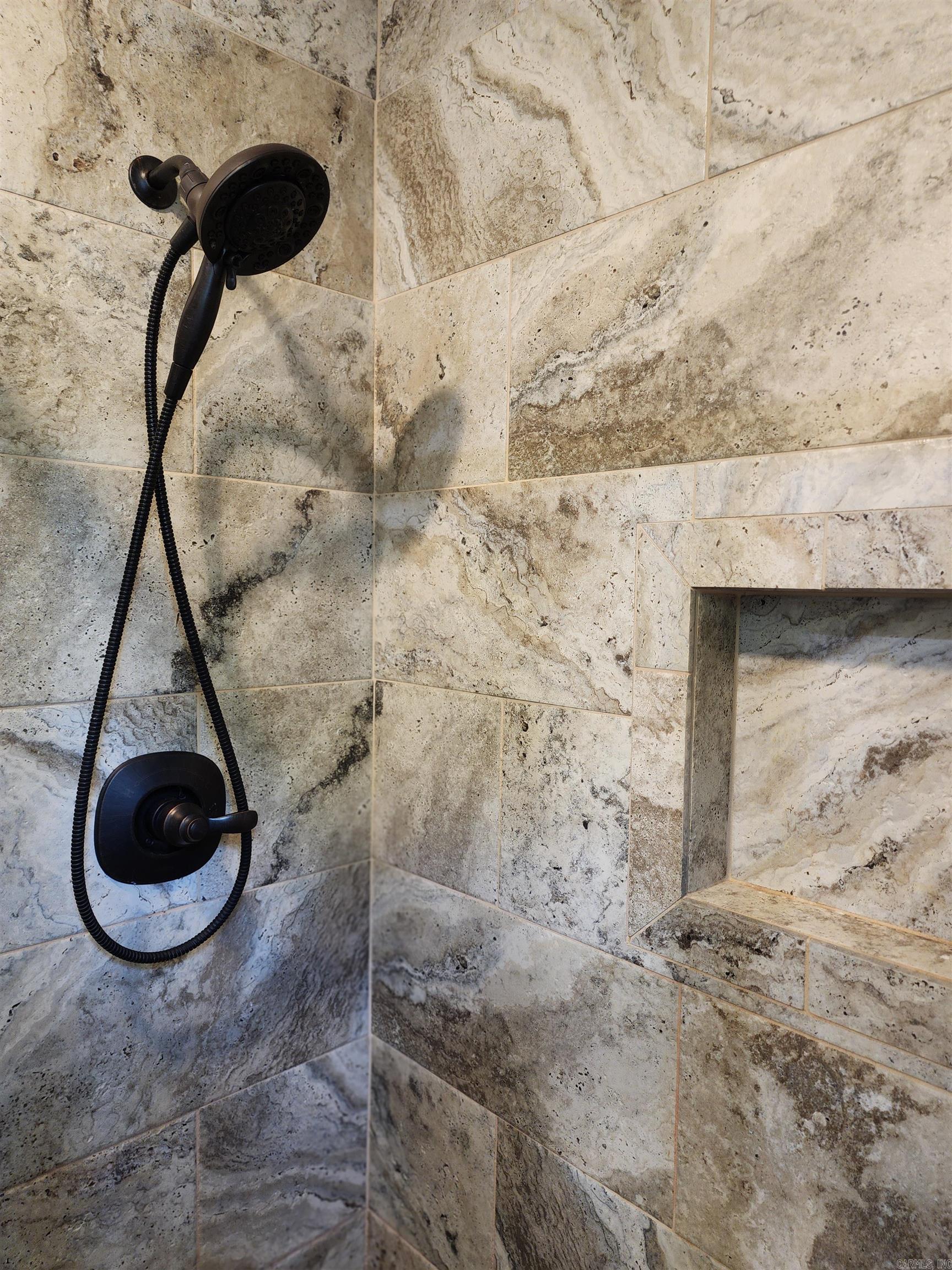 SHADOW RIDGE VILLAS - Residential