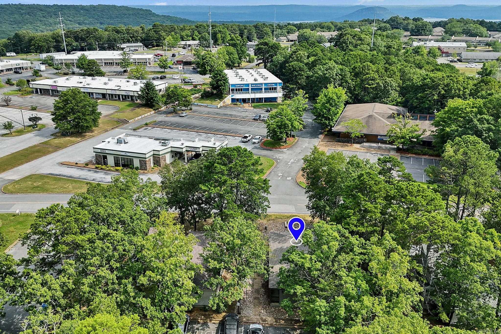 SHADOW RIDGE VILLAS - Residential