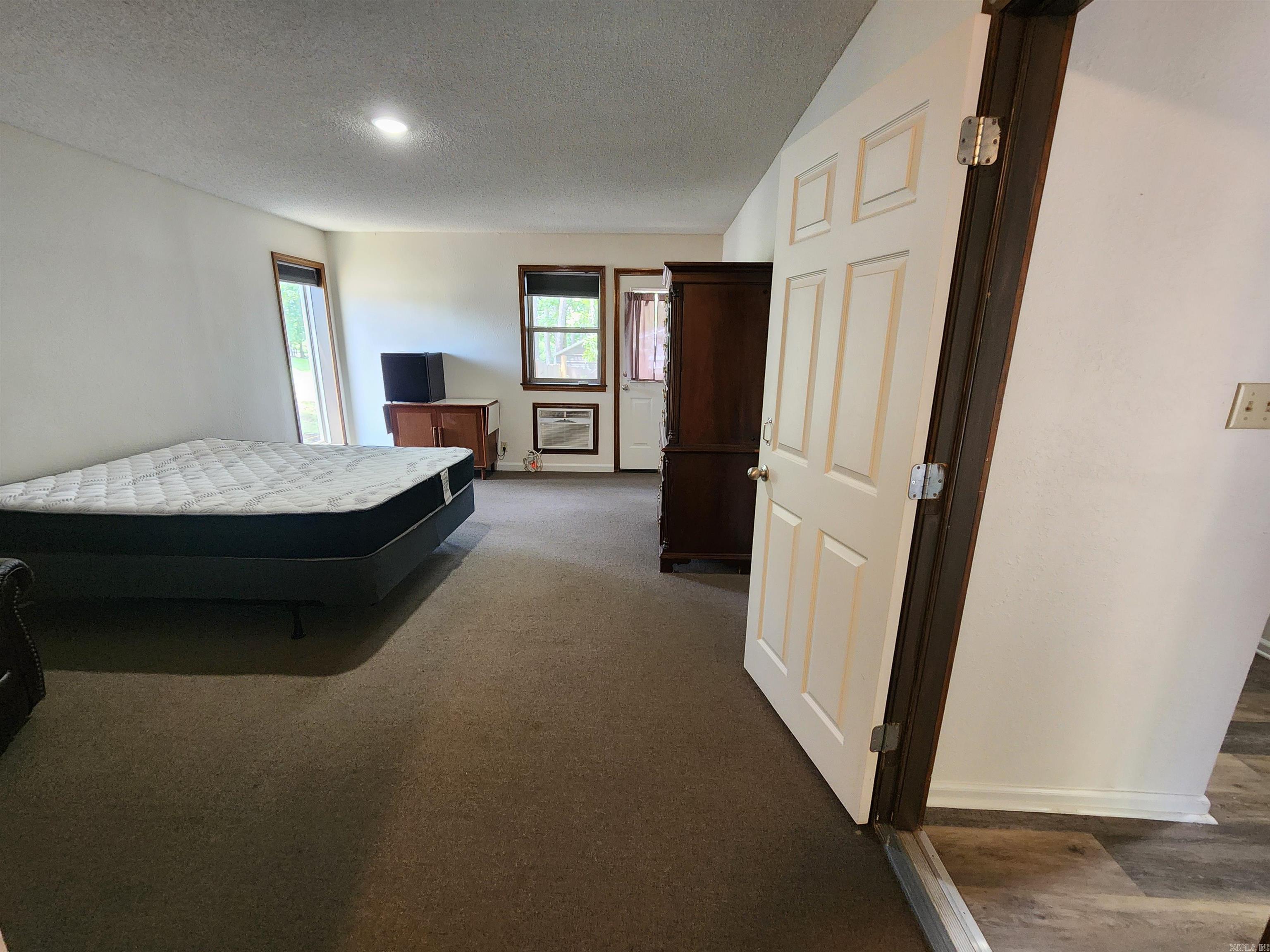 SHADOW RIDGE VILLAS - Residential