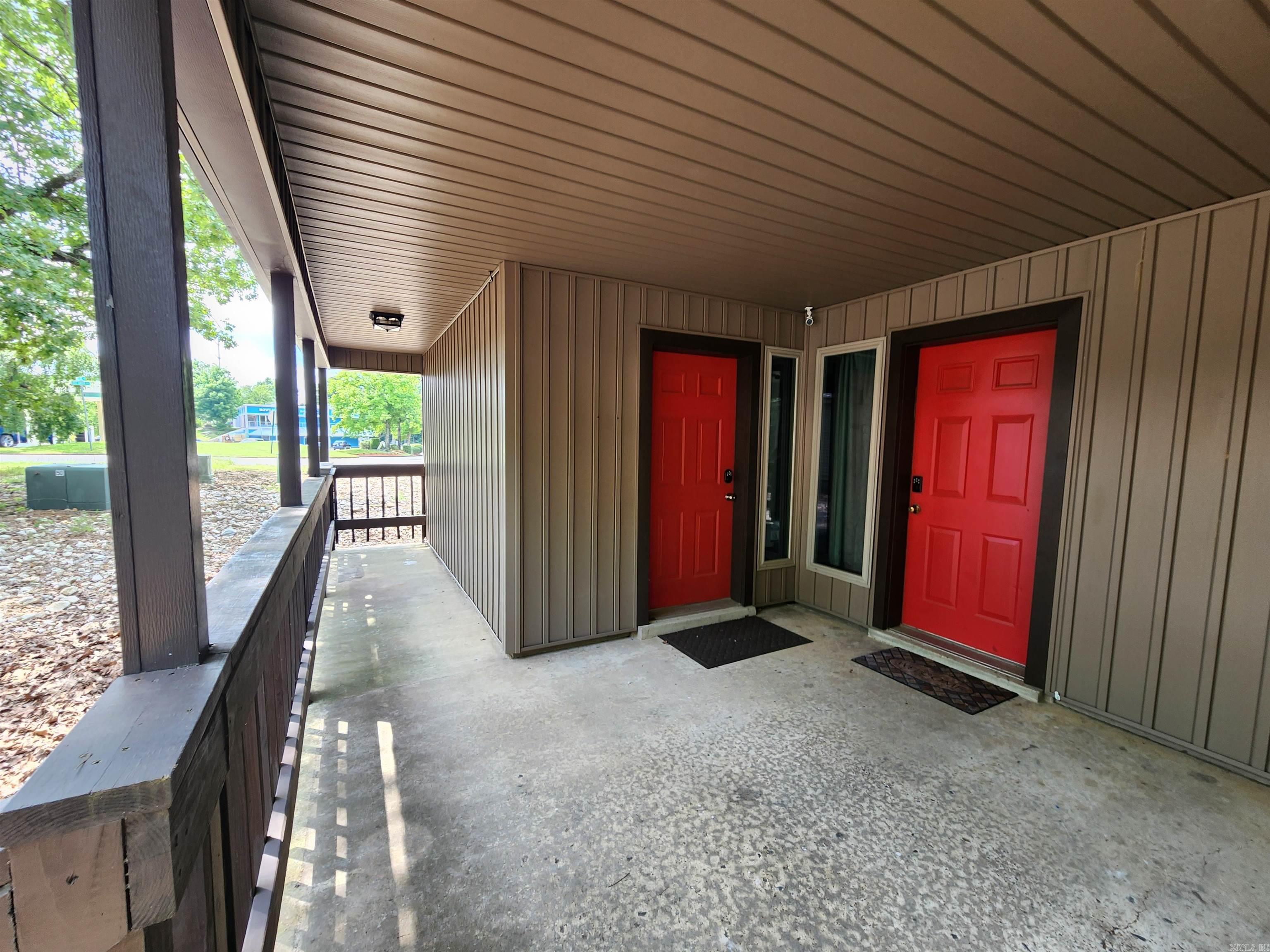 SHADOW RIDGE VILLAS - Residential