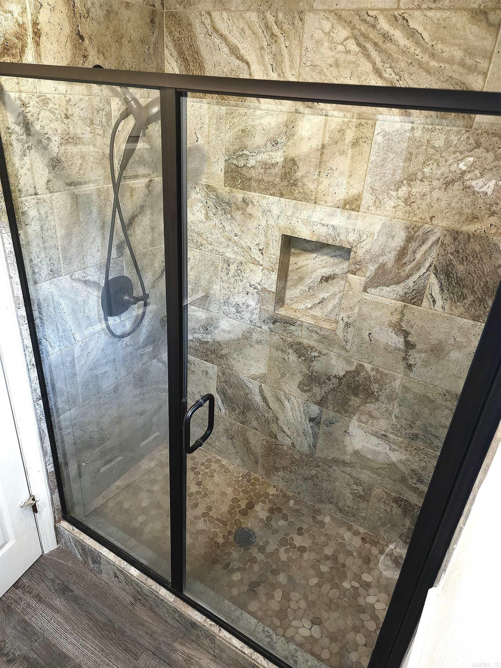 SHADOW RIDGE VILLAS - Residential