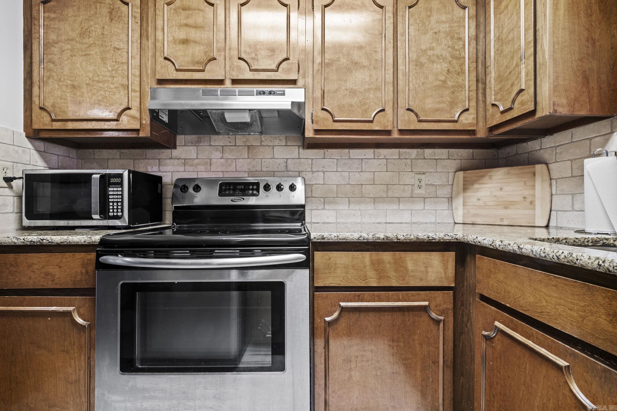 SHADOW RIDGE VILLAS - Residential