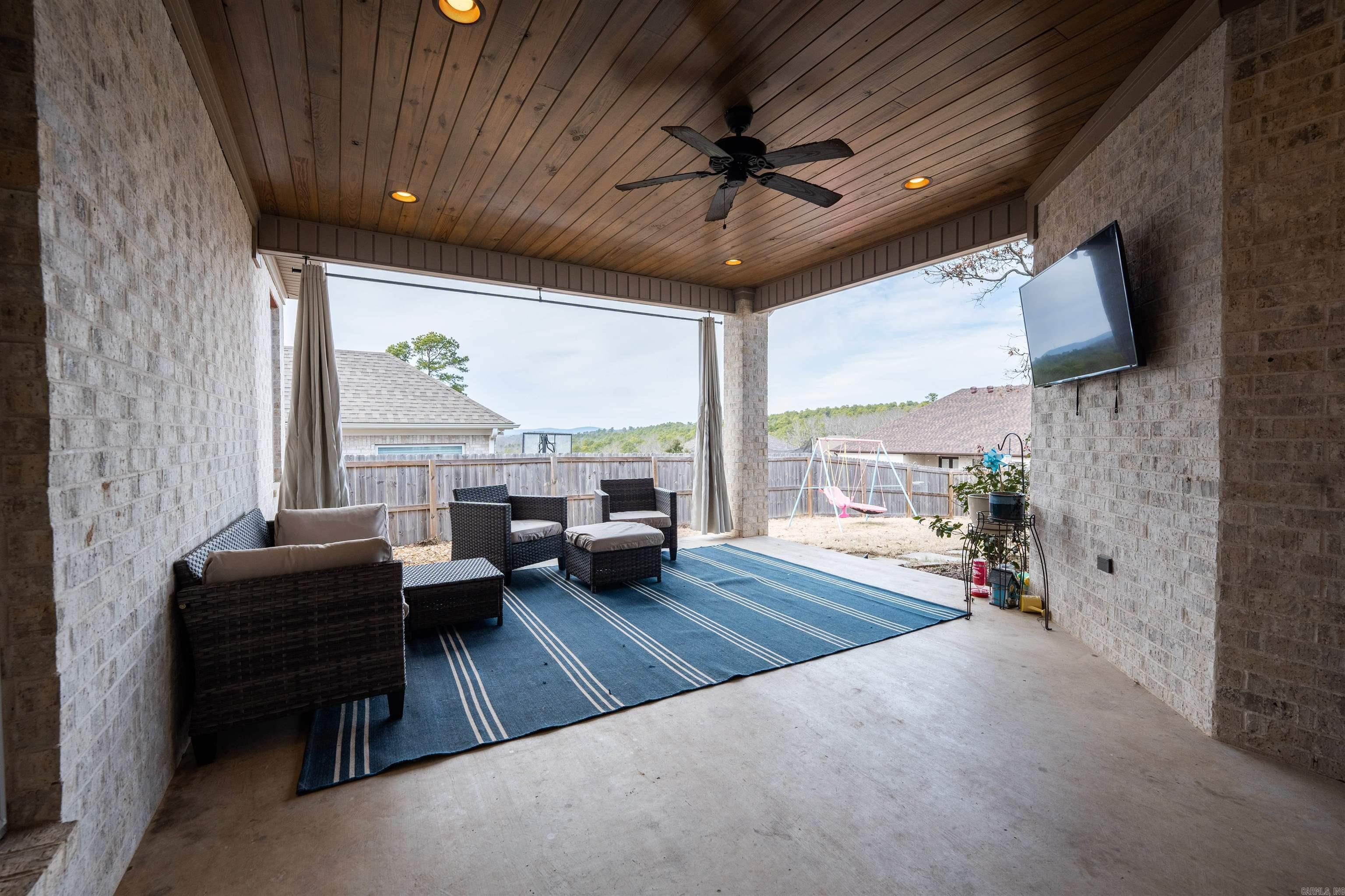 MAUMELLE VALLEY ESTATES - Residential