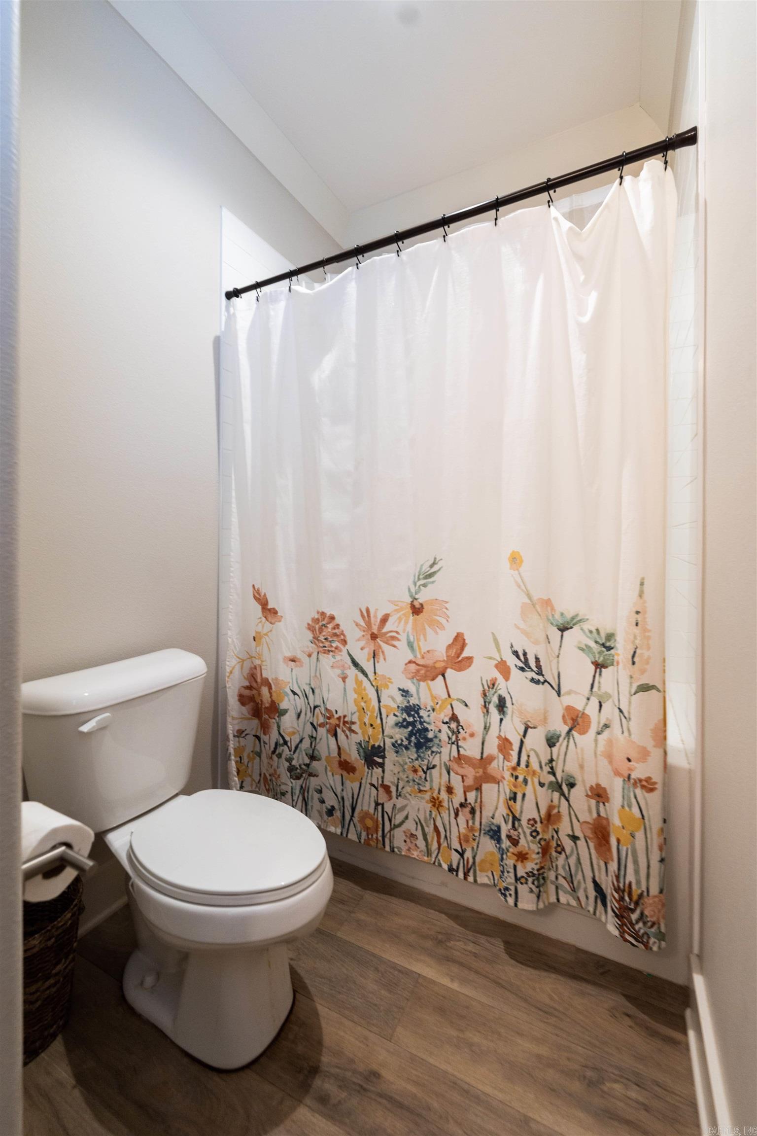 MAUMELLE VALLEY ESTATES - Residential