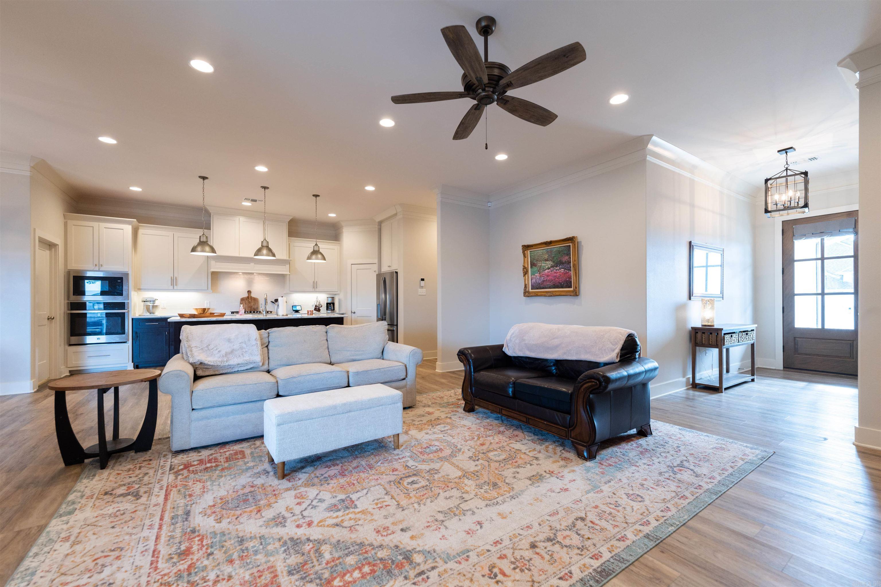 MAUMELLE VALLEY ESTATES - Residential