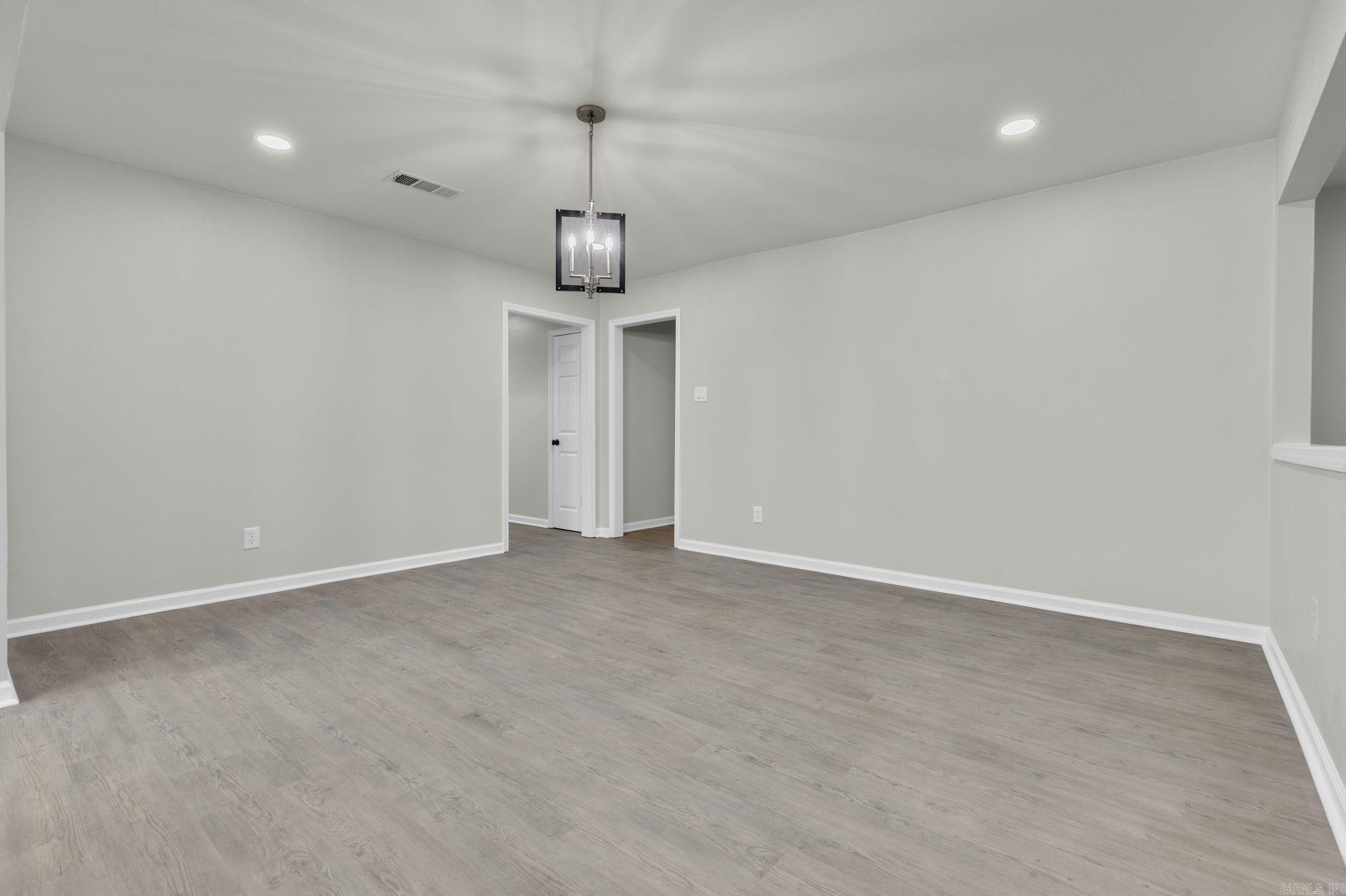 WALNUT VALLEY - Residential