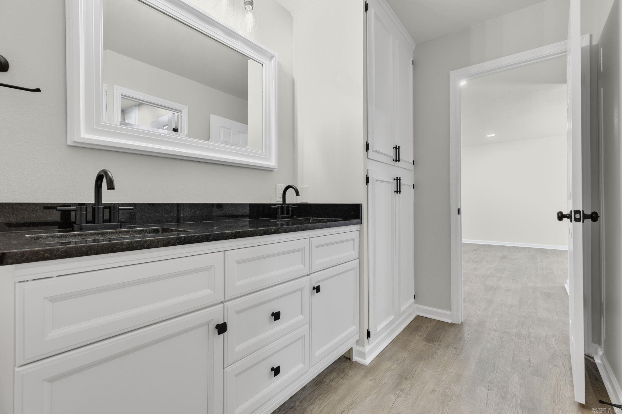 WALNUT VALLEY - Residential