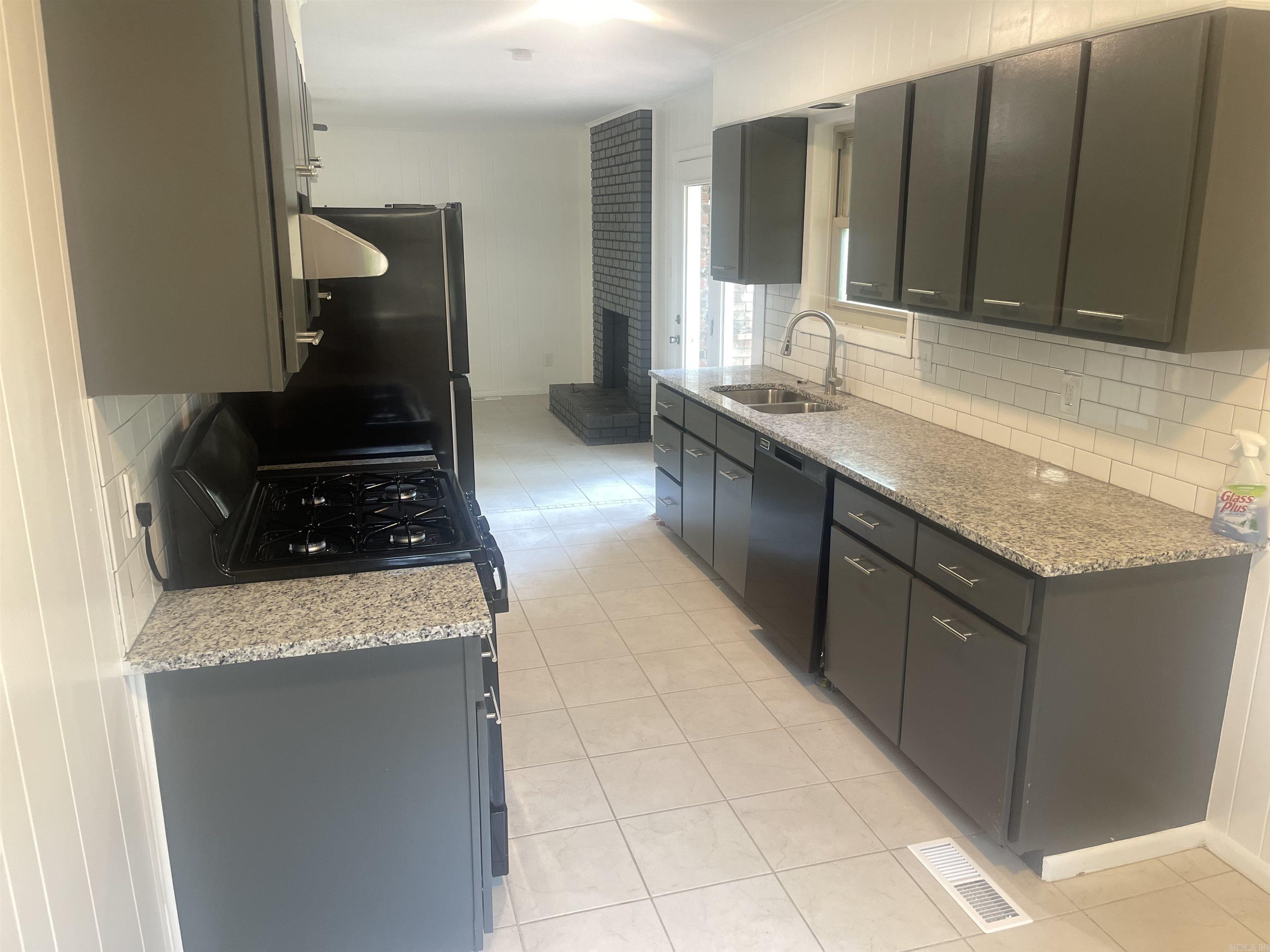 Oakhaven - Residential Lease