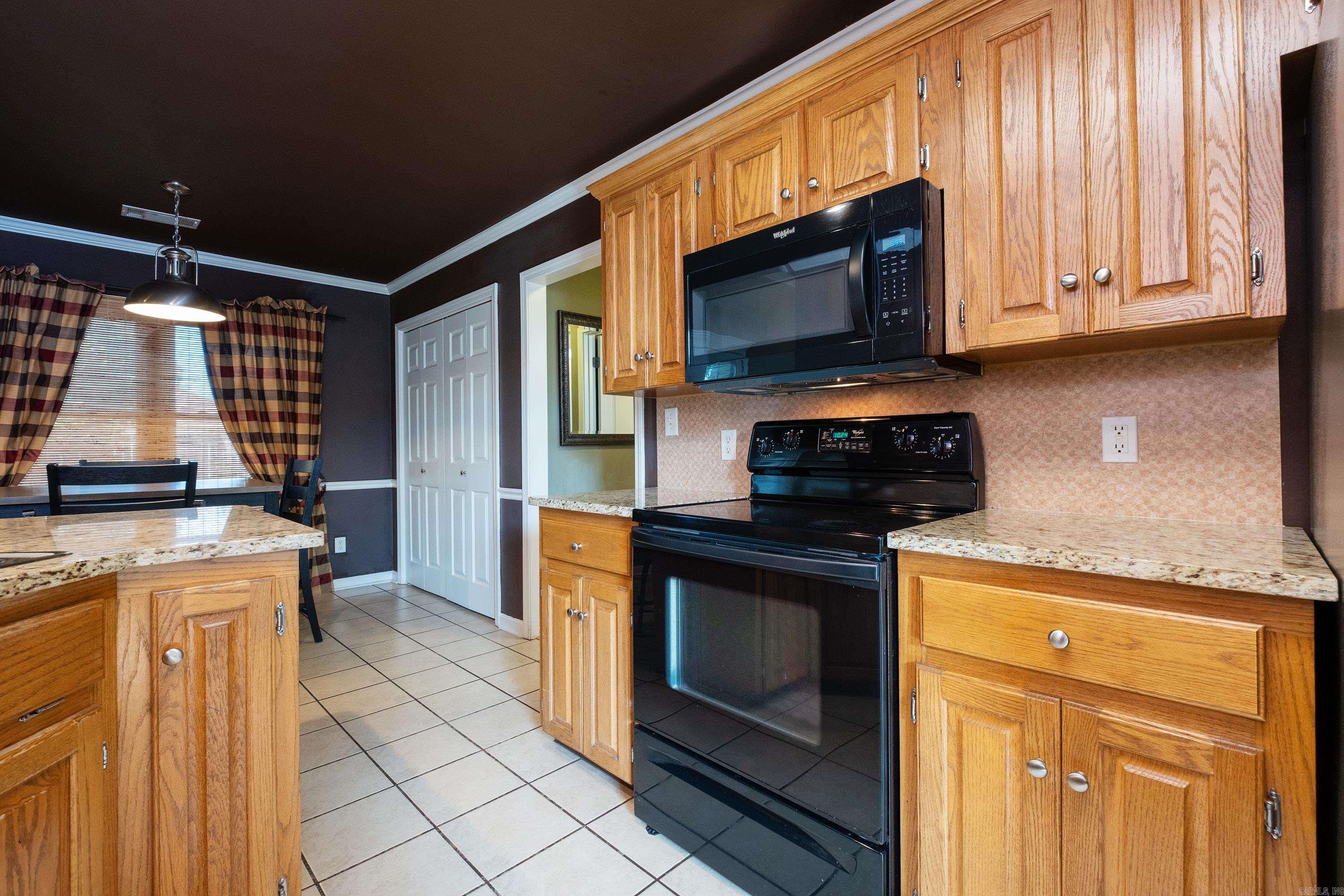 MEADOWLAKE - Residential