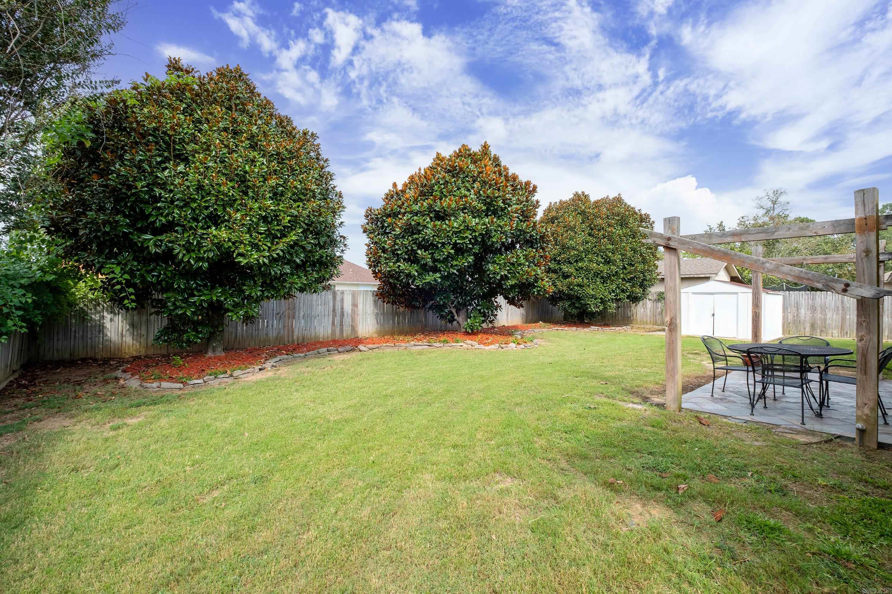 MEADOWLAKE - Residential