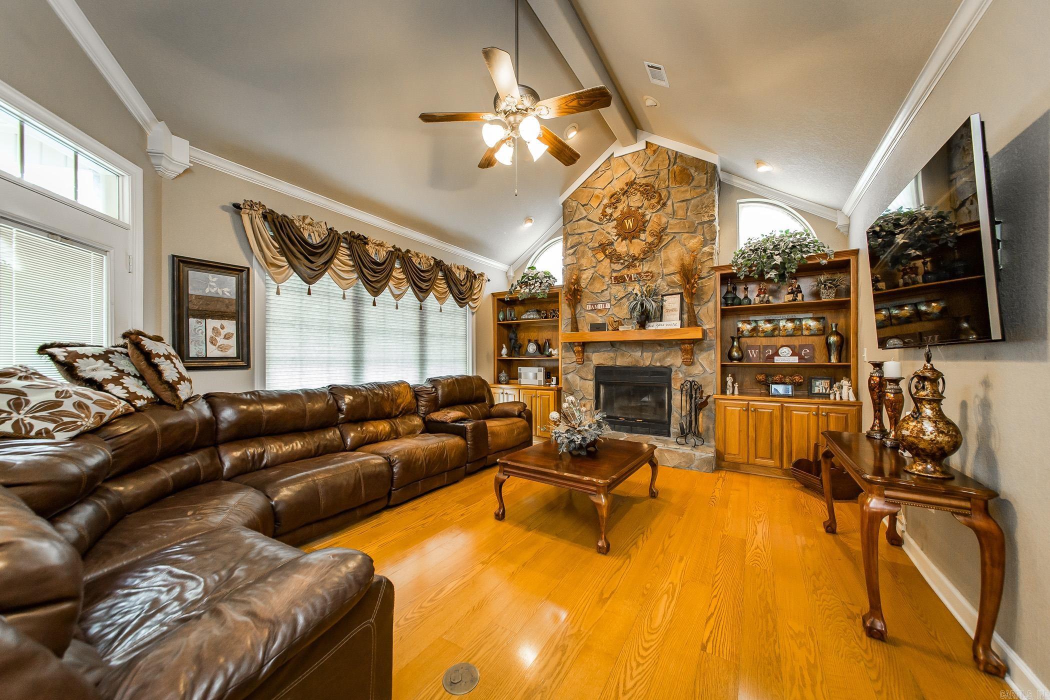 The Park on Mountain Springs - Residential