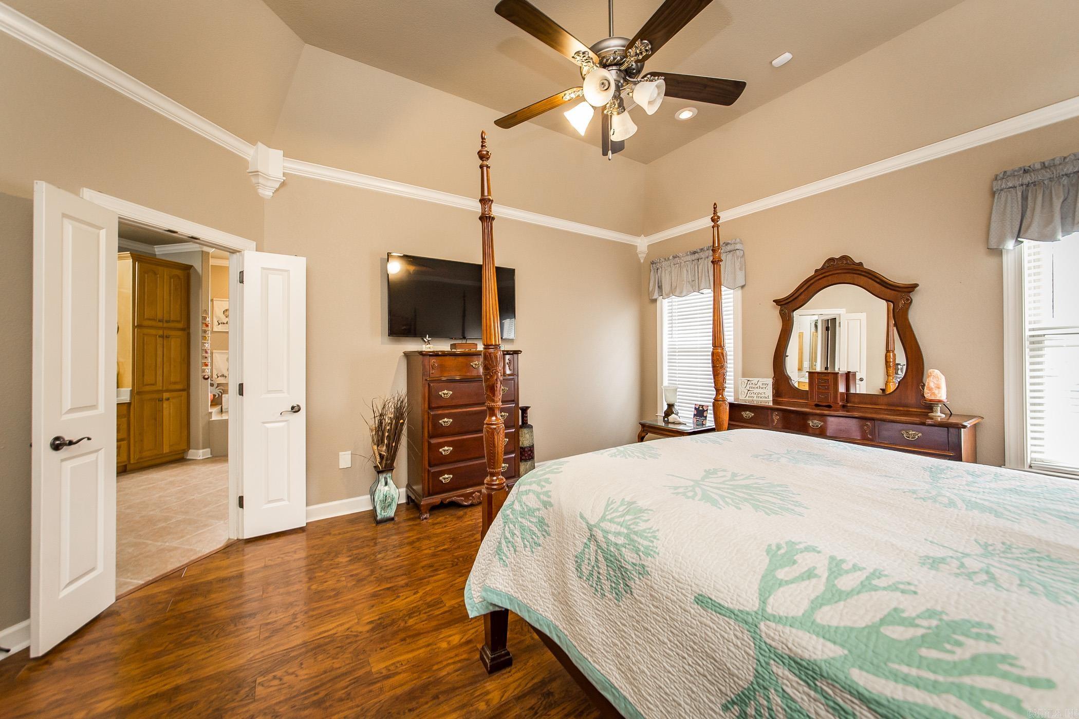 The Park on Mountain Springs - Residential