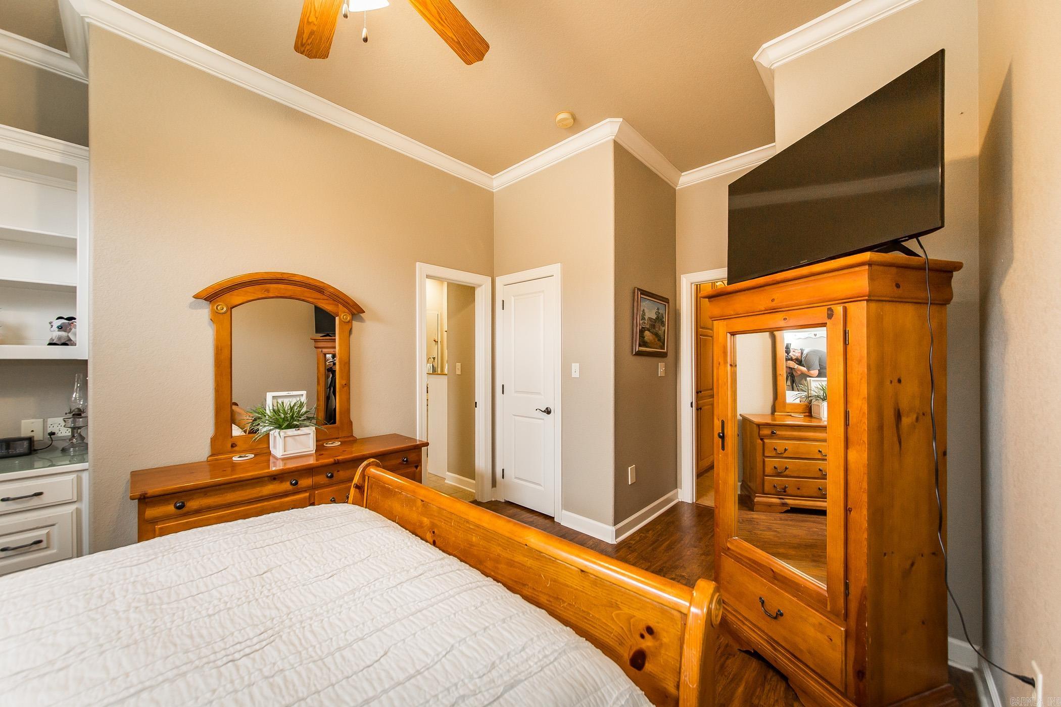 The Park on Mountain Springs - Residential