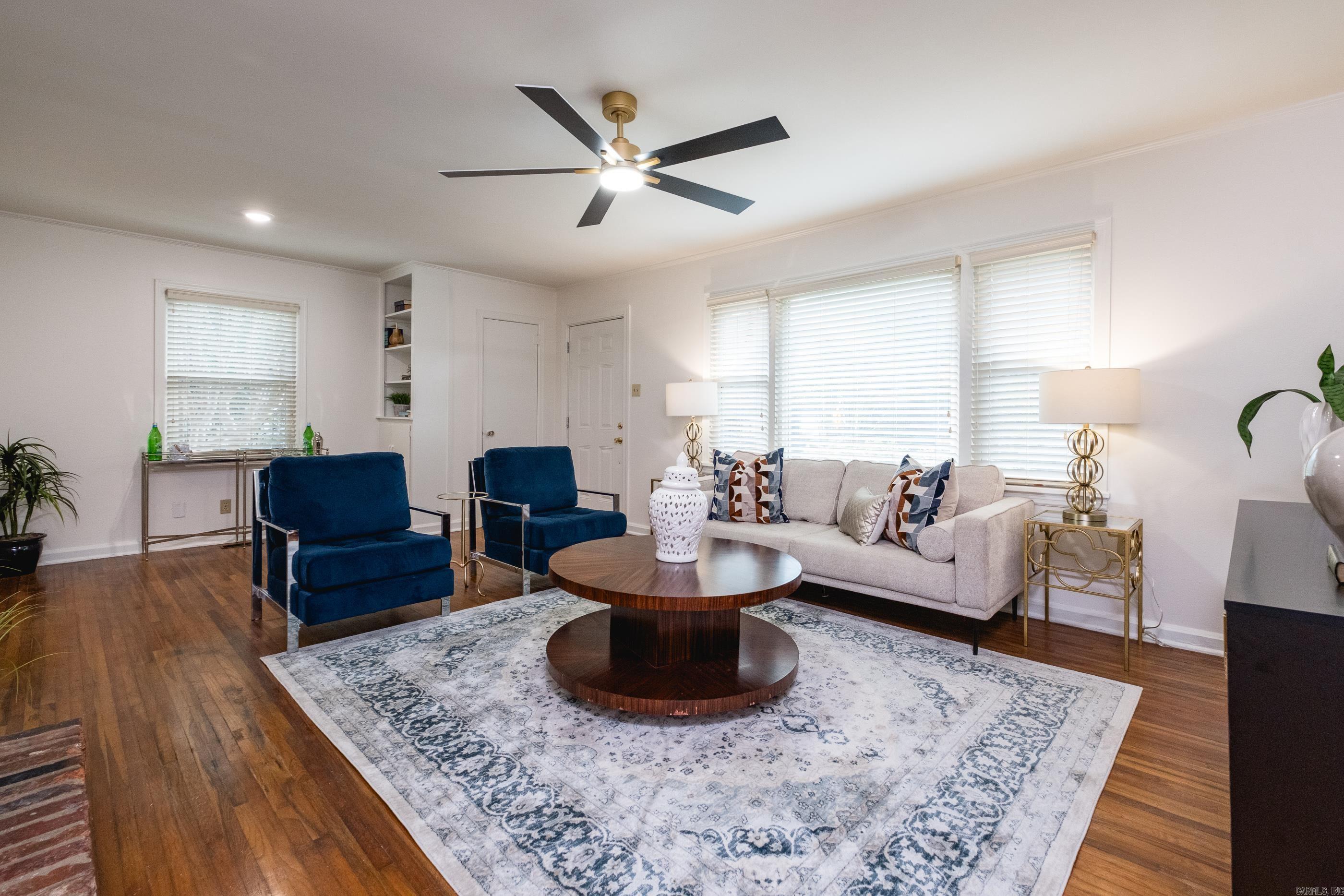 QUEEN MANOR ADDN - Residential