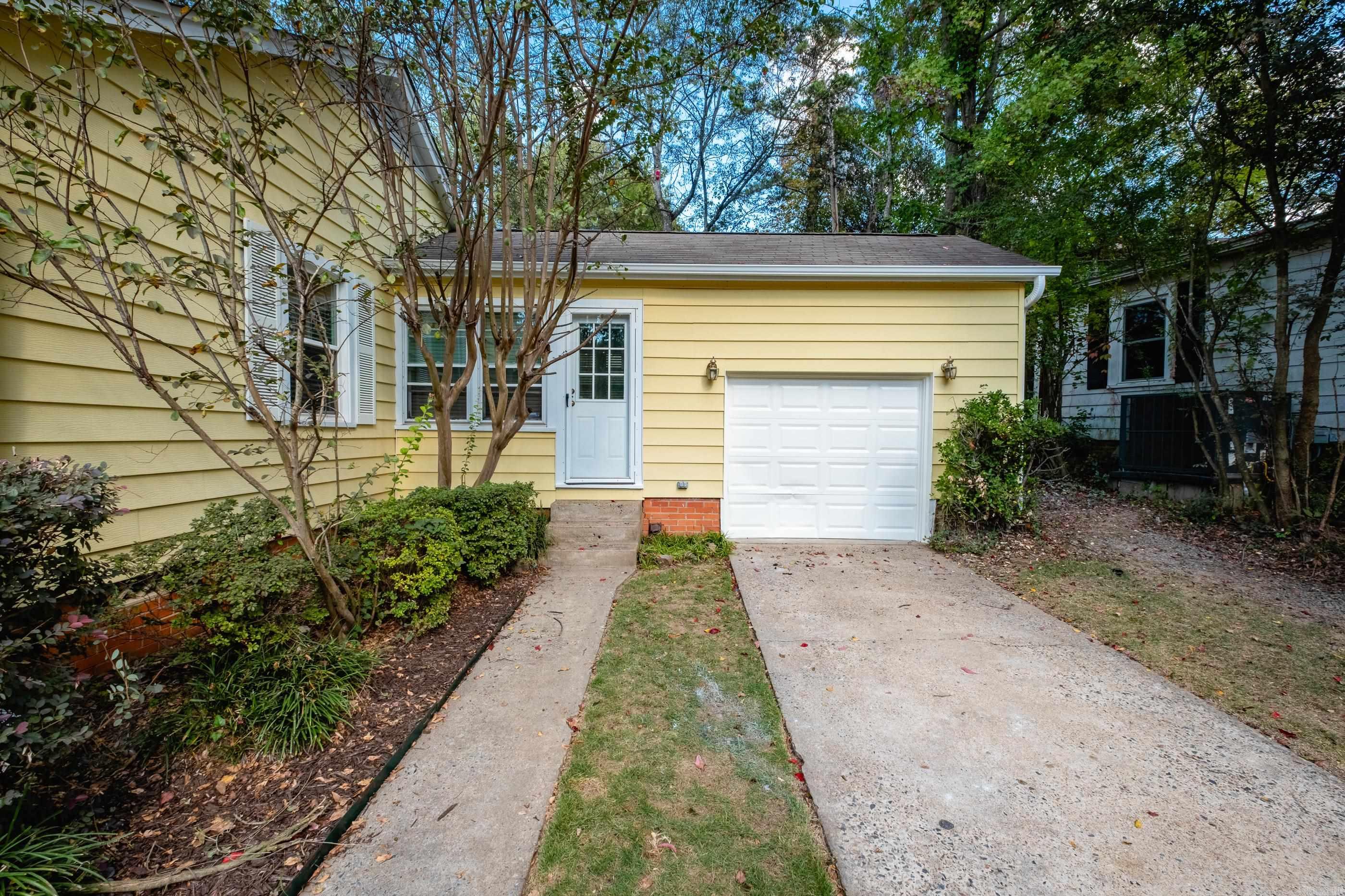 QUEEN MANOR ADDN - Residential