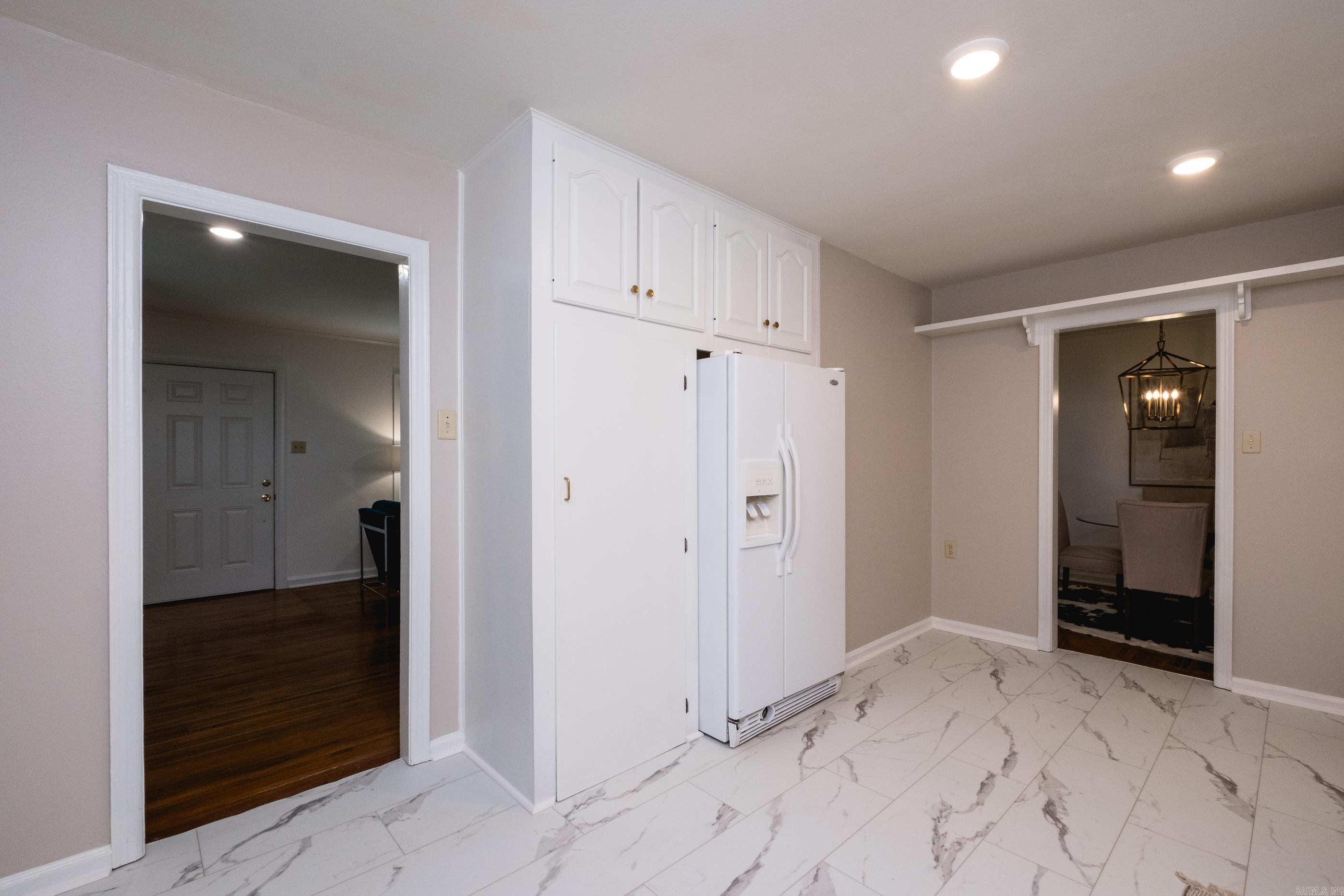 QUEEN MANOR ADDN - Residential