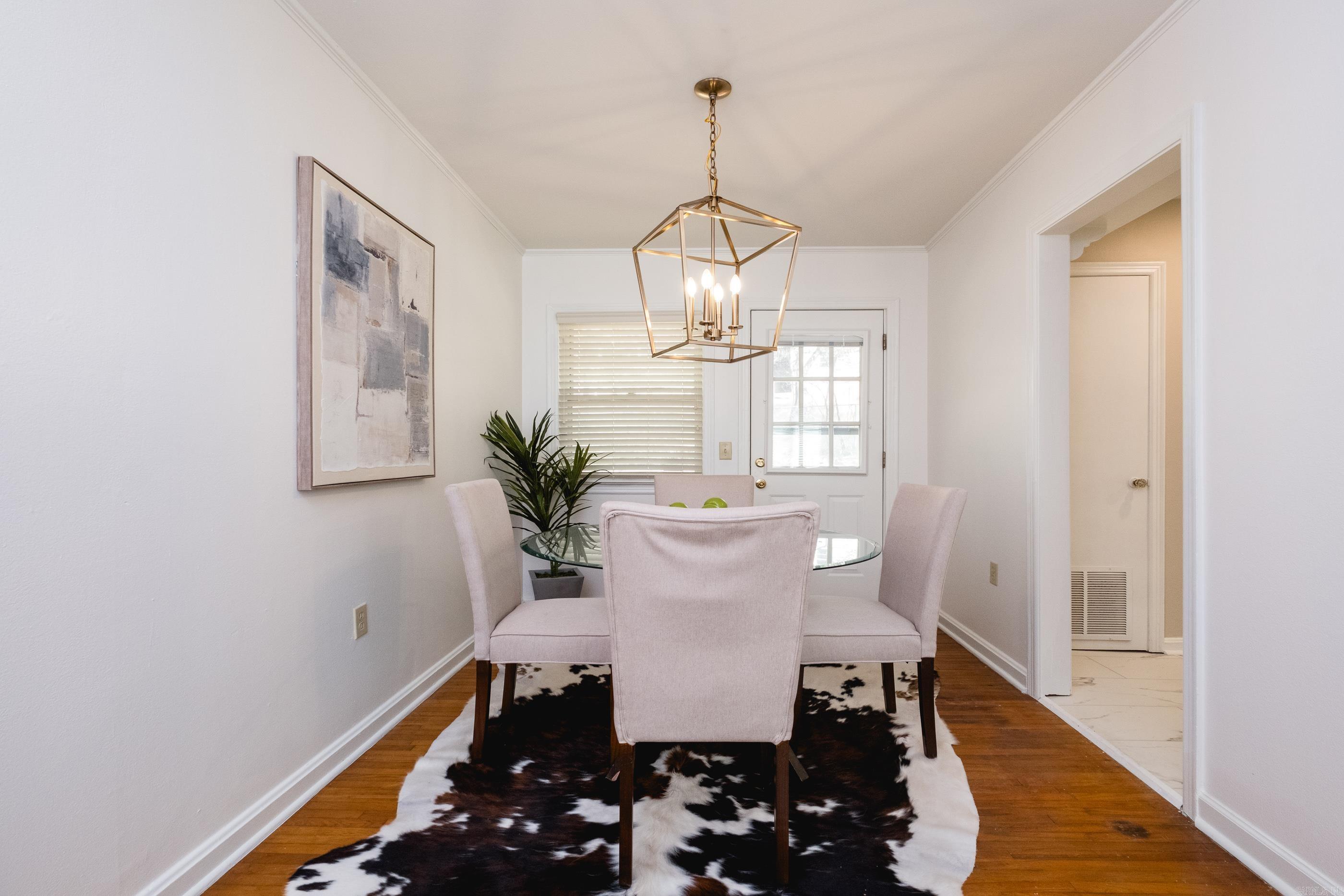 QUEEN MANOR ADDN - Residential