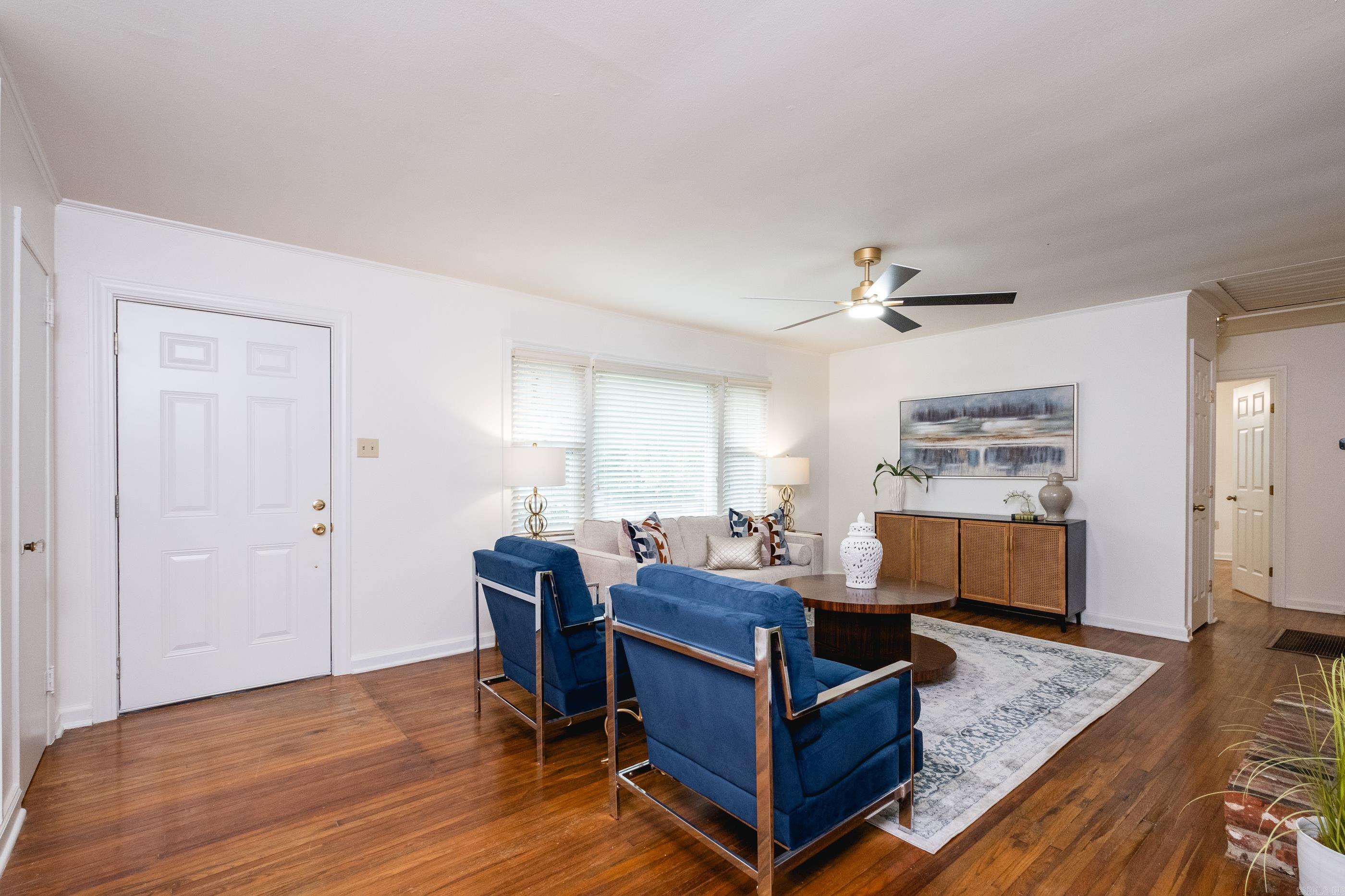 QUEEN MANOR ADDN - Residential