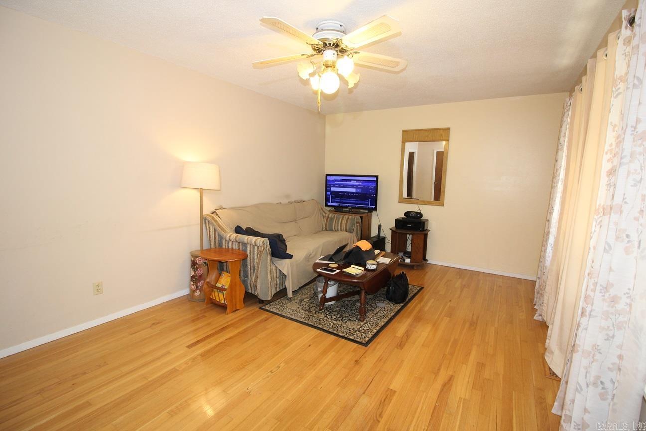 GRACESON ACRES - Residential