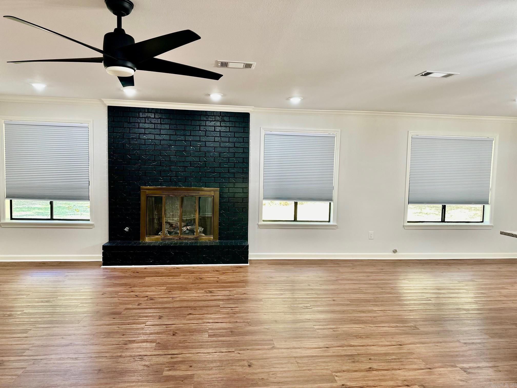 BEVERLY PLACE - Residential