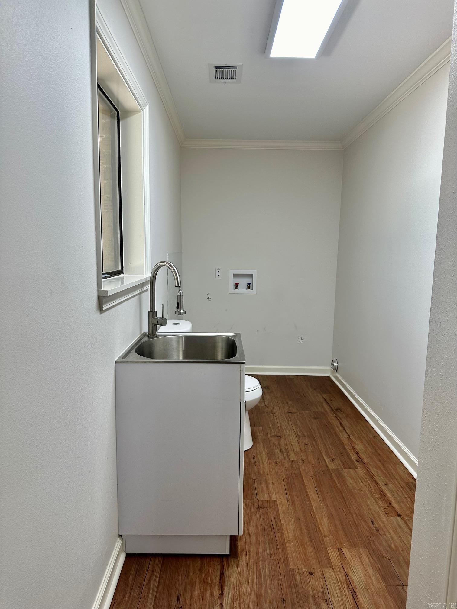 BEVERLY PLACE - Residential
