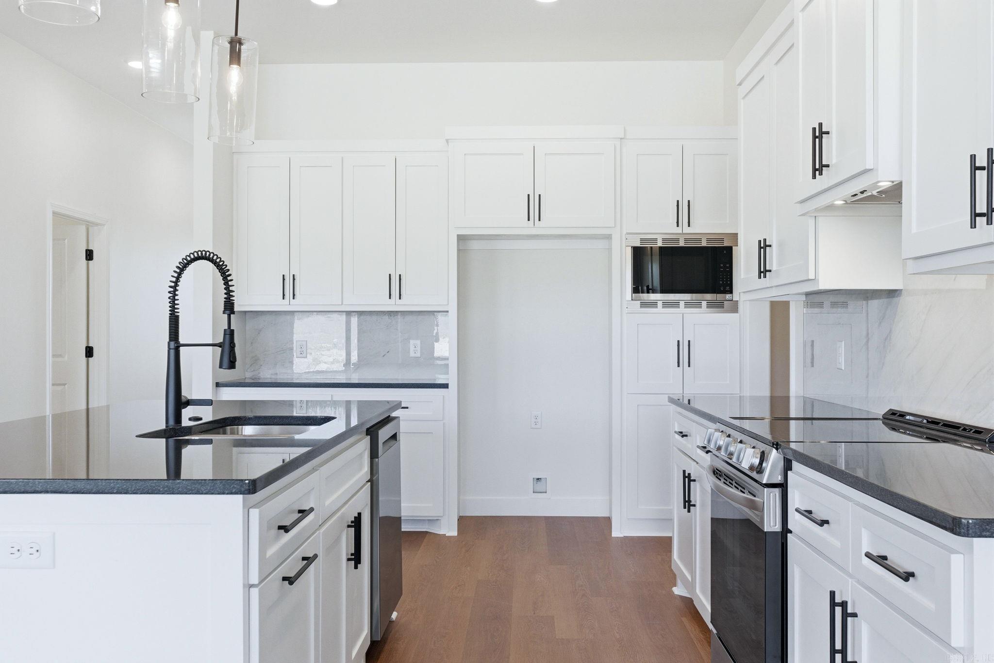 GARDENS AT HOPE VALLEY - Residential