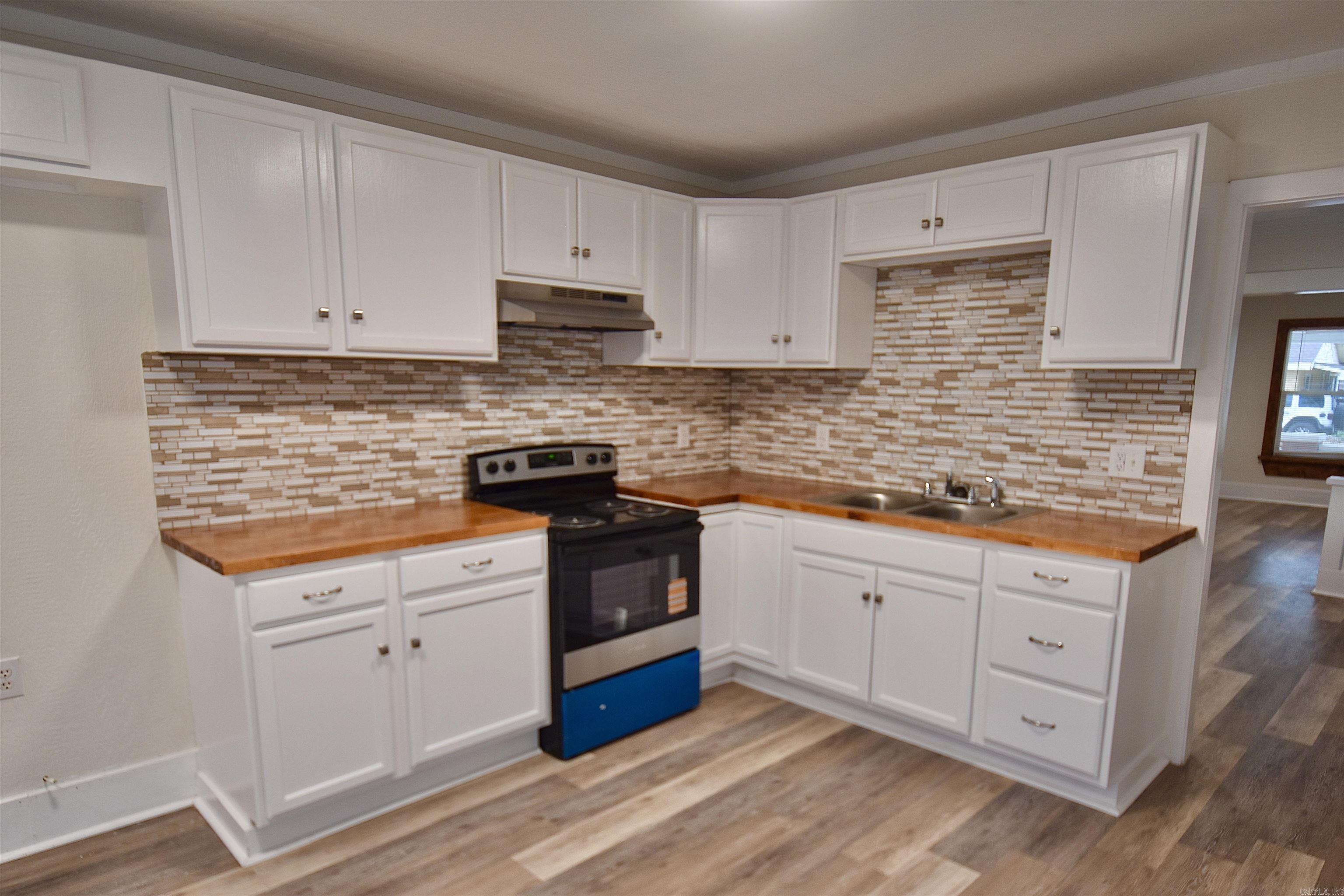 MCHENRY 2ND ADDITION - Residential